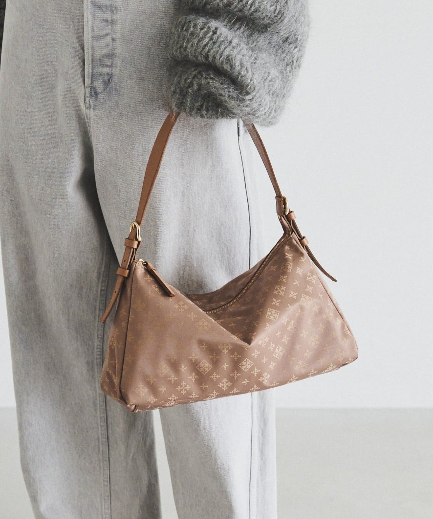 russet(ラシット) ナイロンジャガード2WAYショルダーバッグ