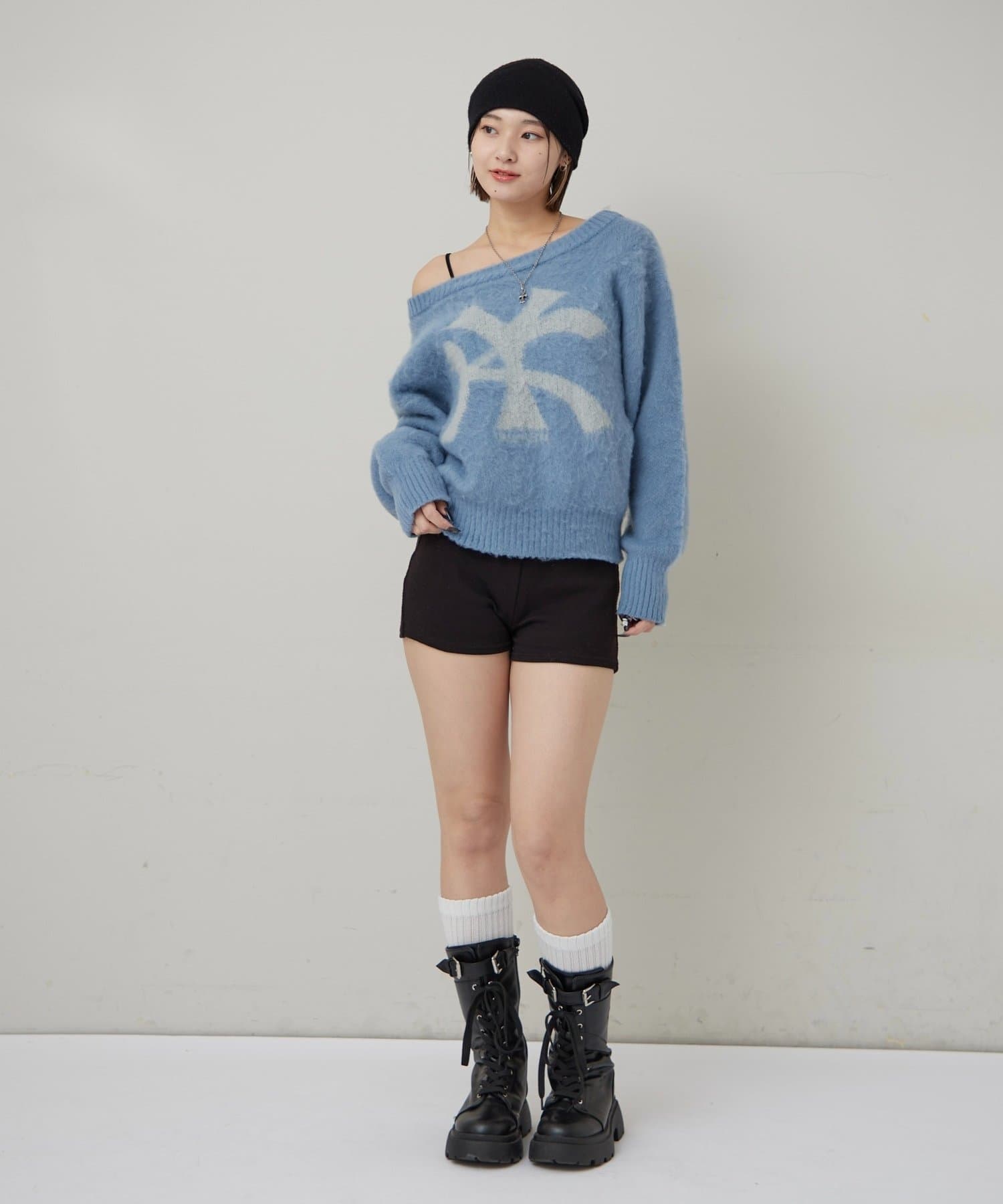 WHO’S WHO gallery(フーズフーギャラリー) KYモヘアタッチオフショルニット