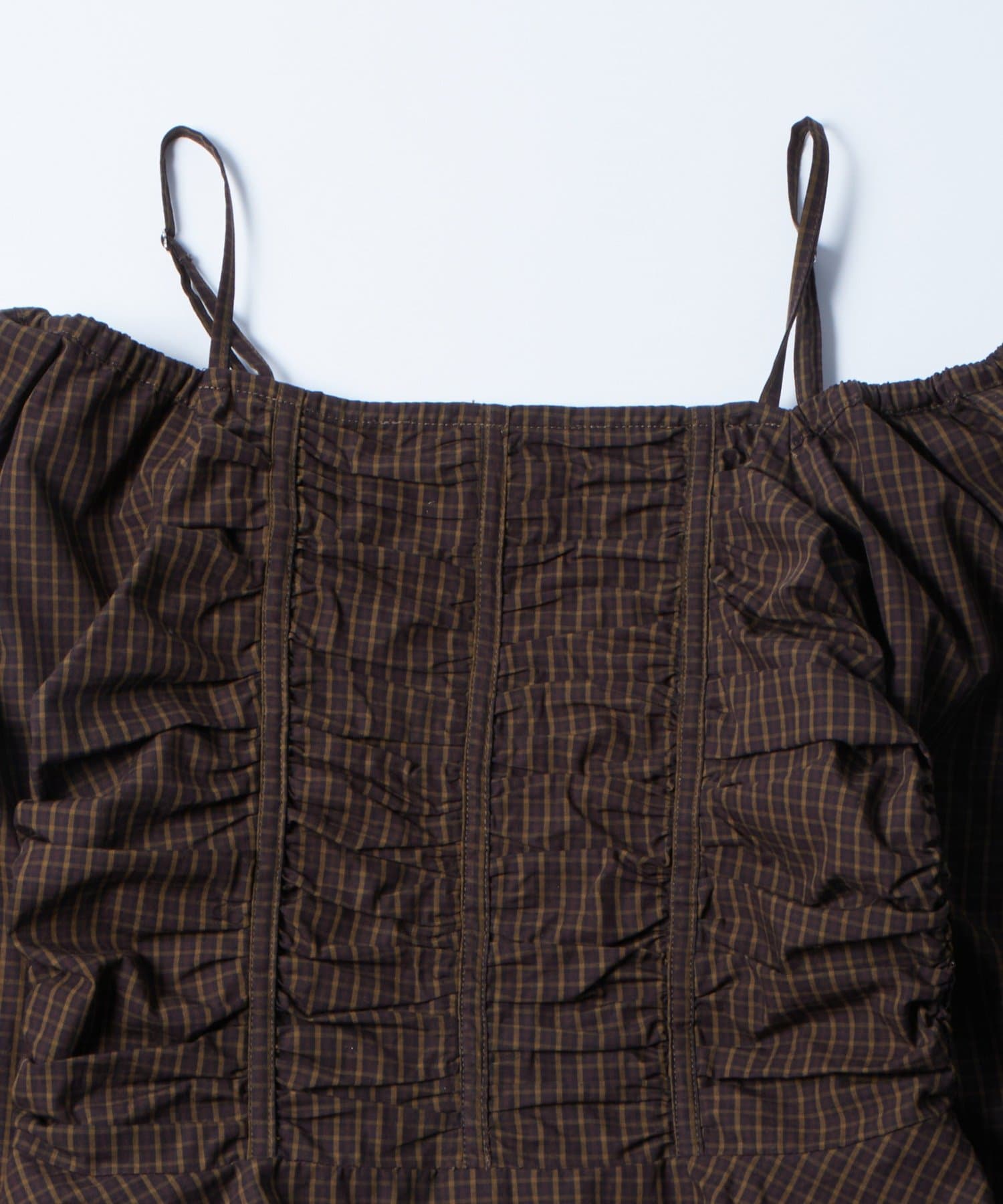 OUTLET(アウトレット) 【WHO'S WHO gallery】2WAYオフショルダーパフスリーブブラウス