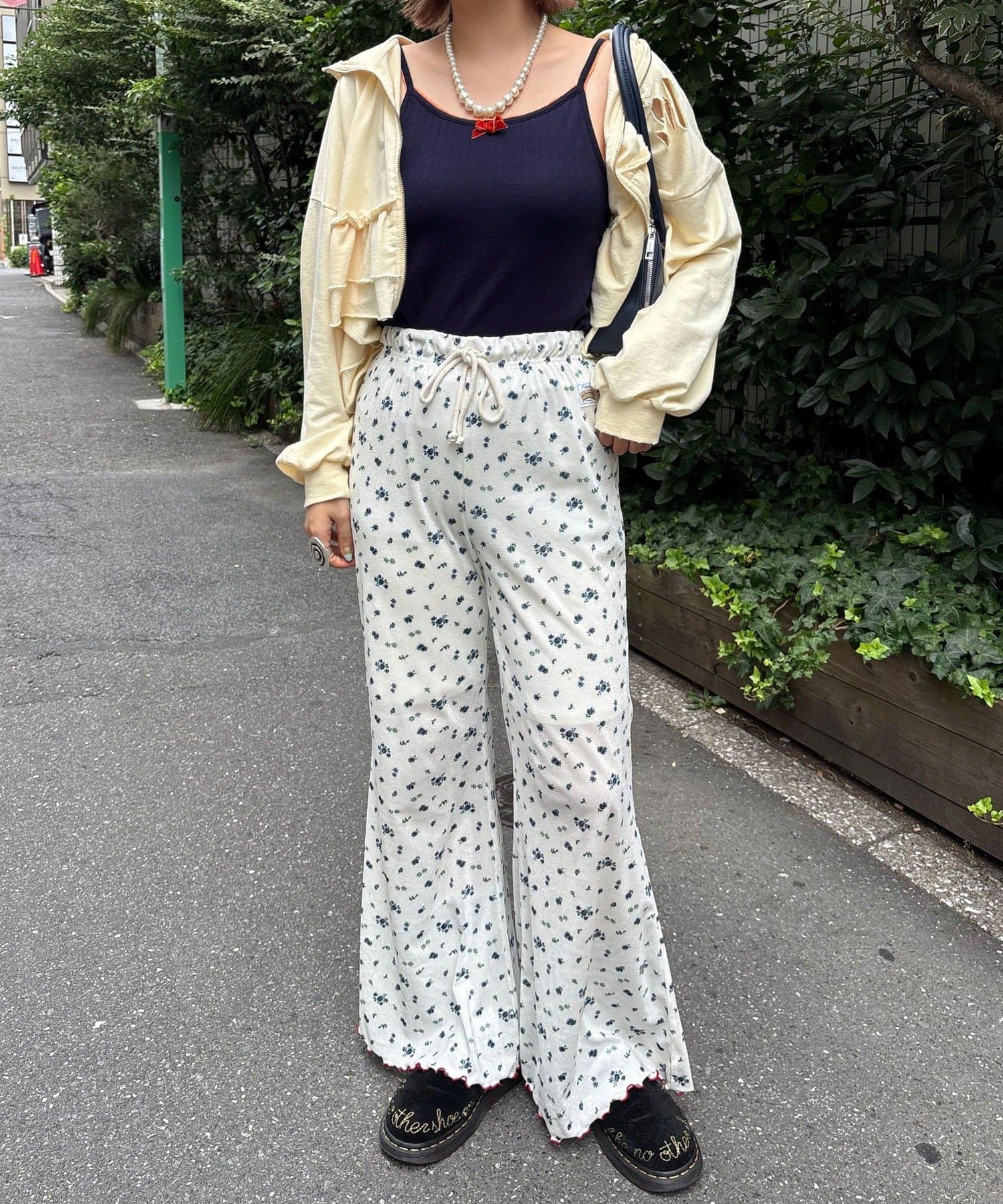 OUTLET(アウトレット) 【Ciaopanic】H.Sカップ付きベロアリボンキャミ