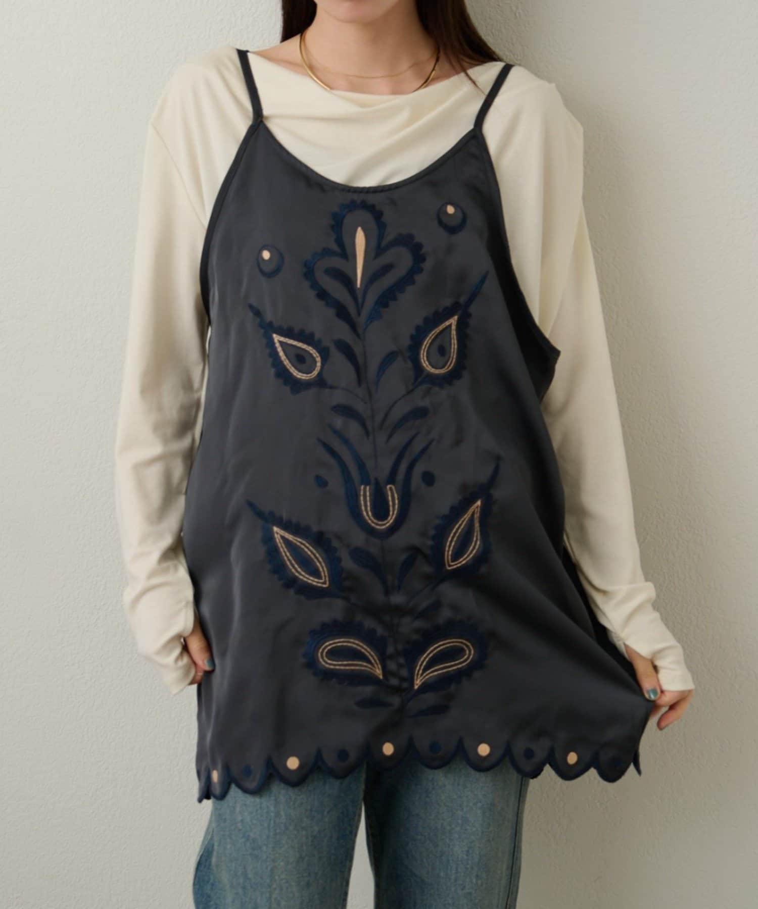 OUTLET(アウトレット) 【Omekashi】サテン刺繍キャミチュニック