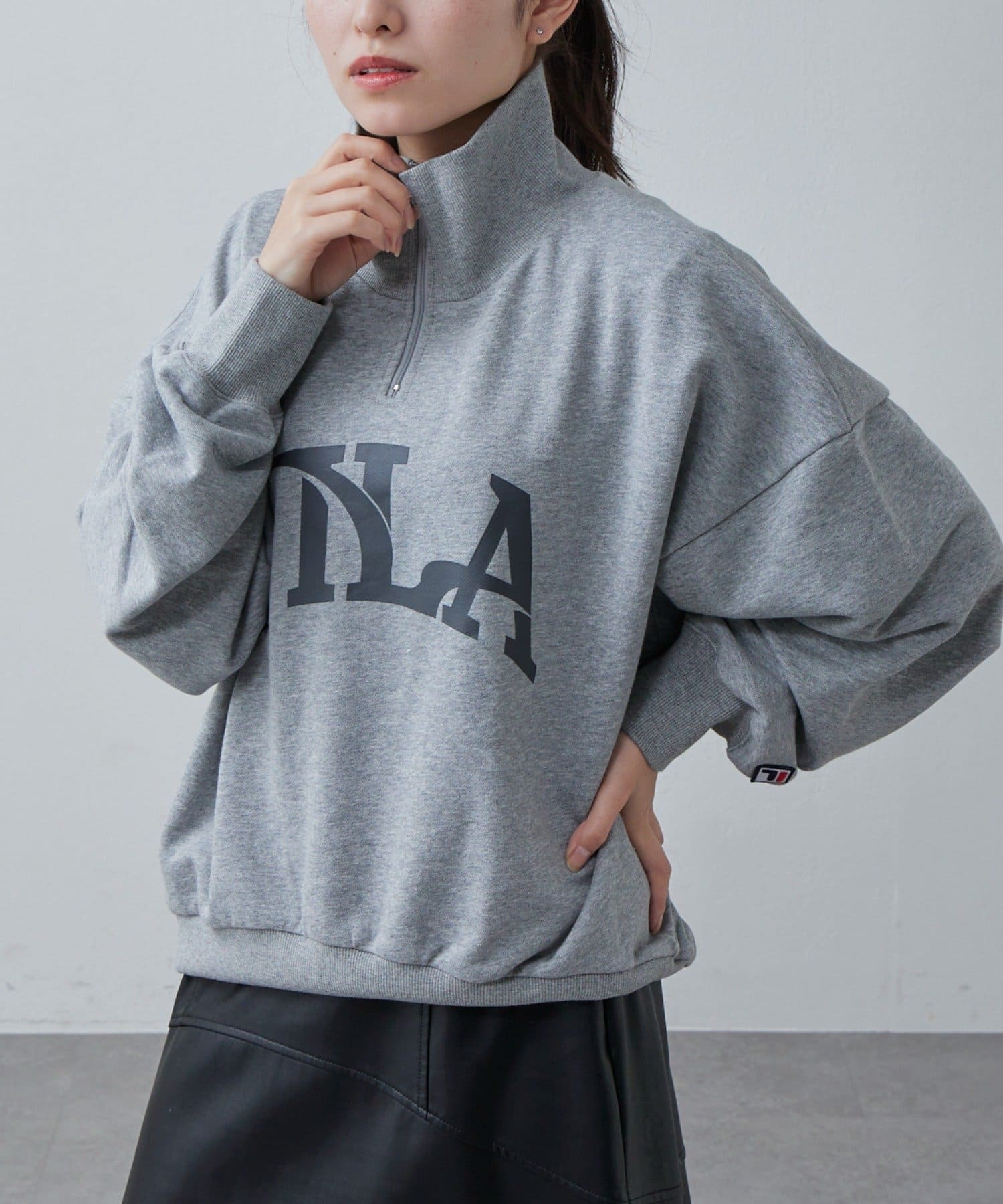 Lui's】ハーフZIPロゴスウェット | OUTLET(アウトレット)レディース