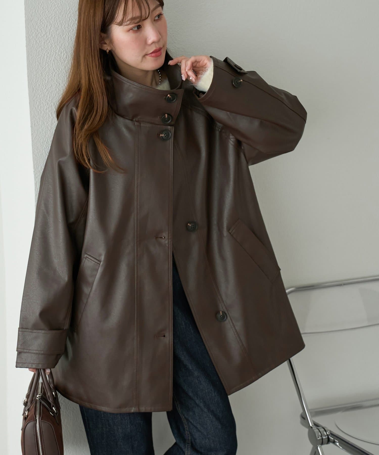 OUTLET(アウトレット) 【Discoat】フェイクレザースタンドコート