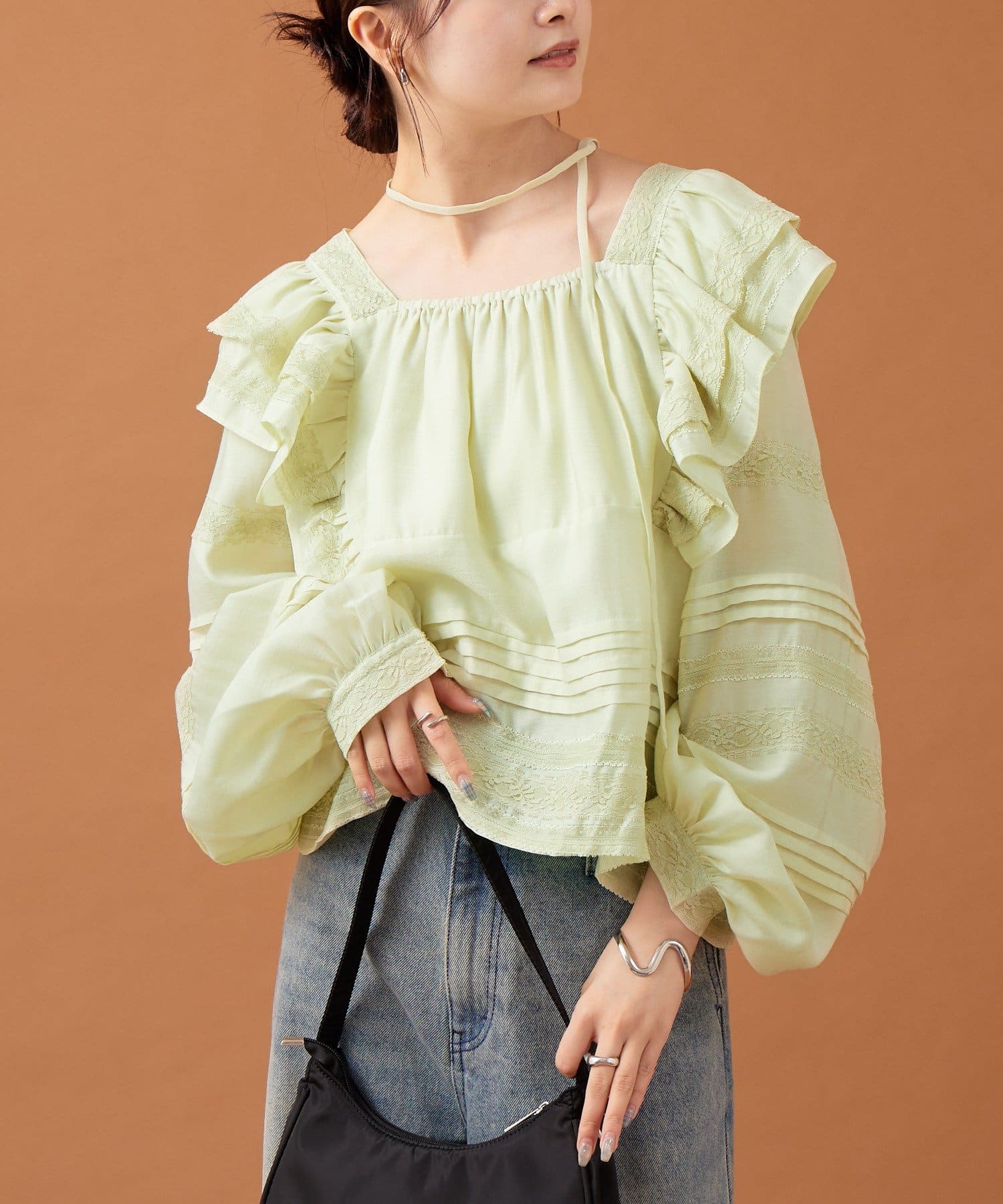 OUTLET(アウトレット) 【mystic】ショルダーフリルブラウス