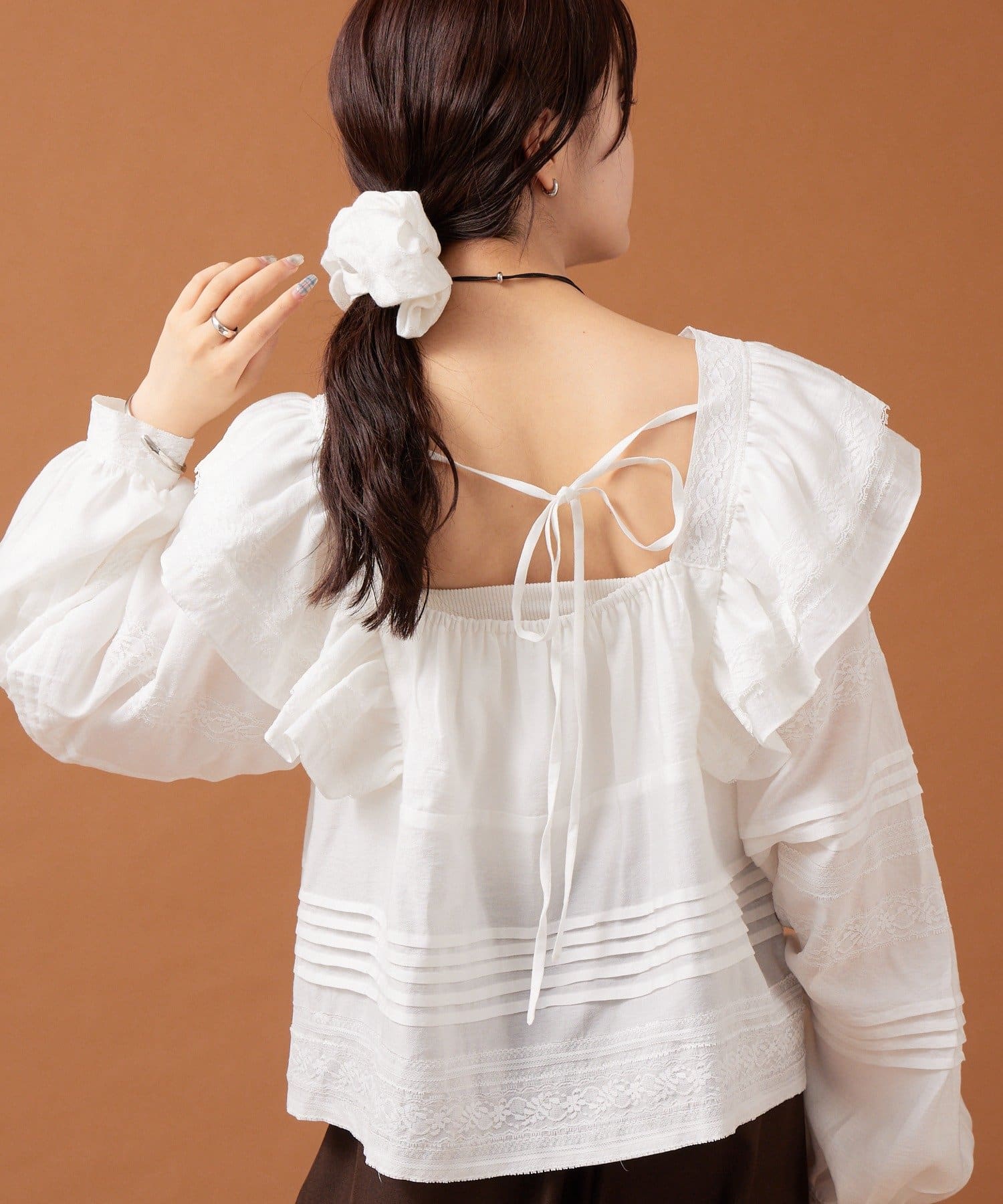 OUTLET(アウトレット) 【mystic】ショルダーフリルブラウス