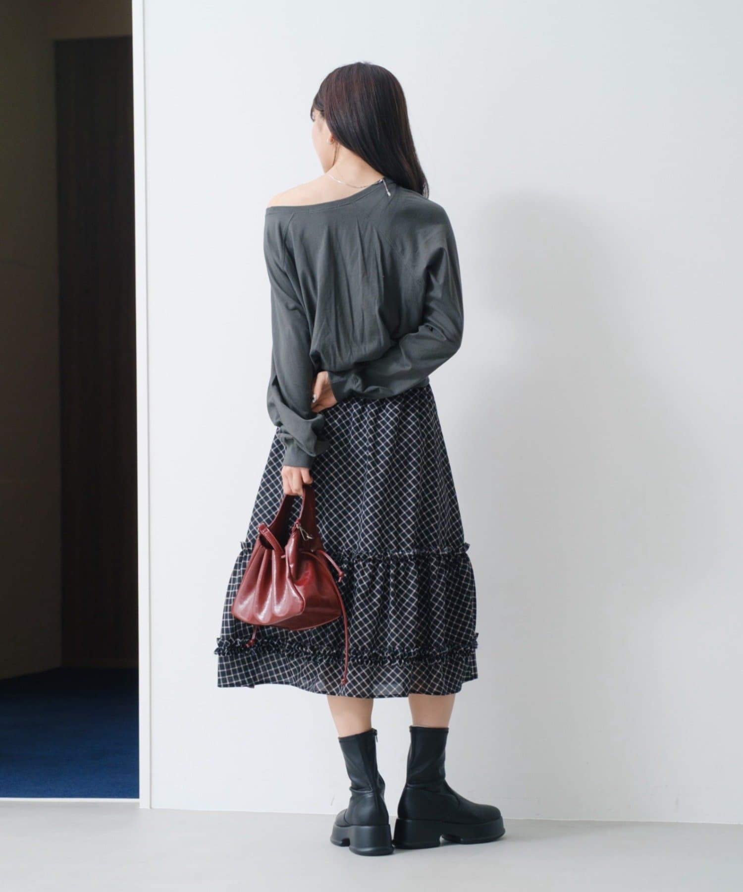 OUTLET(アウトレット) 【Kastane】シャーリングロゴTEE