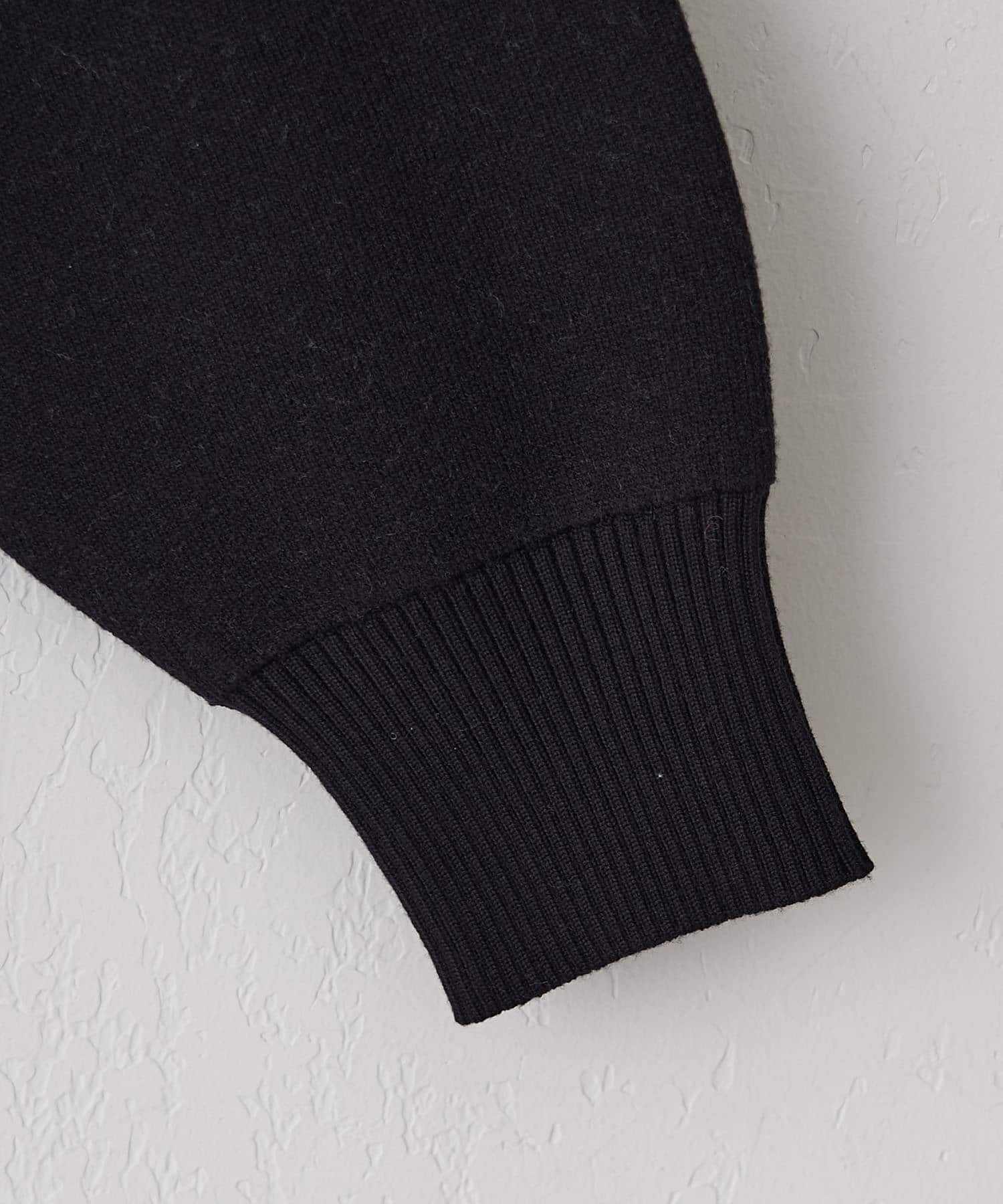 Remind me and forever(リマインドミーアンドフォーエバー) アソートロゴスエットライクニットプルオーバー