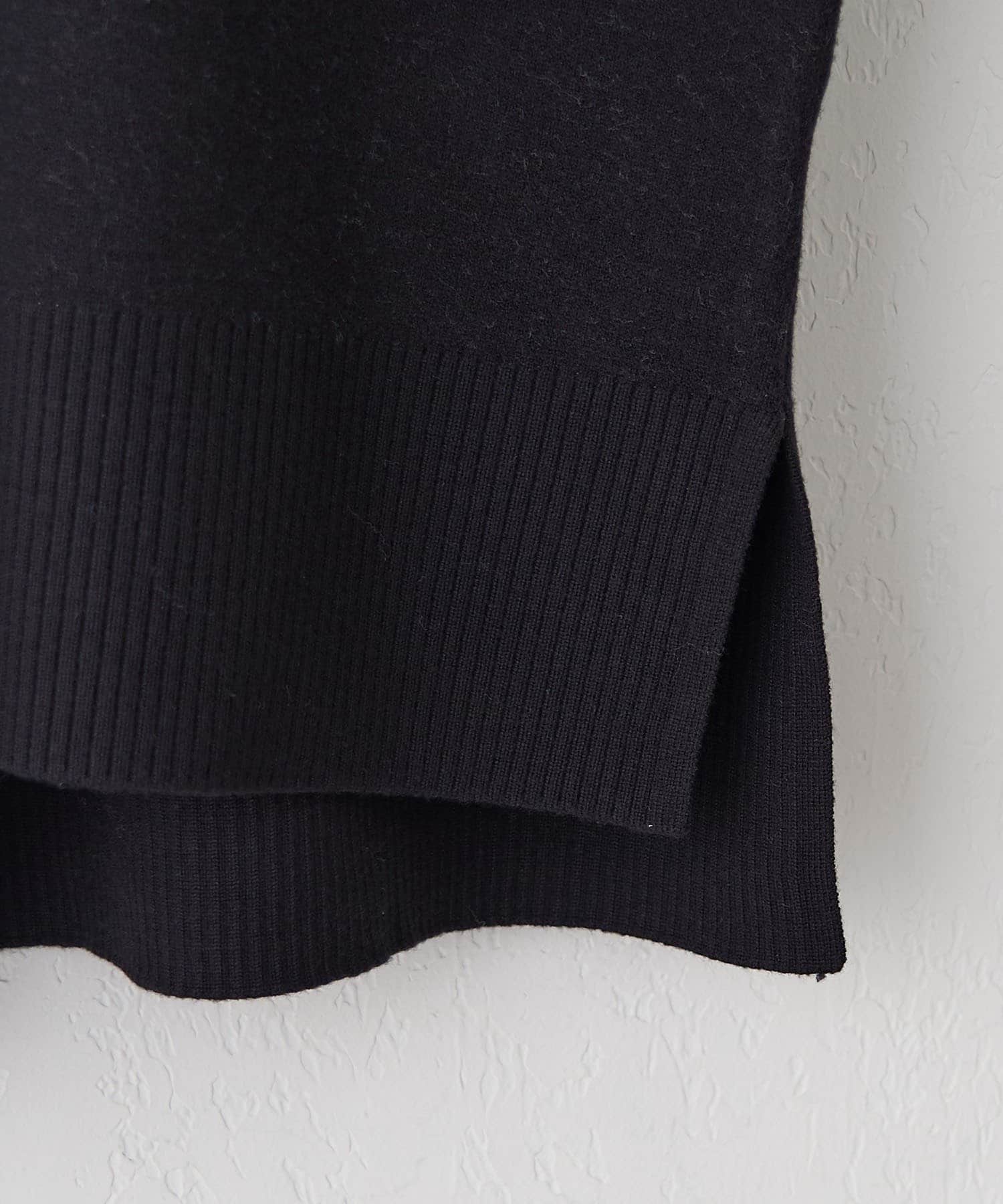 Remind me and forever(リマインドミーアンドフォーエバー) アソートロゴスエットライクニットプルオーバー