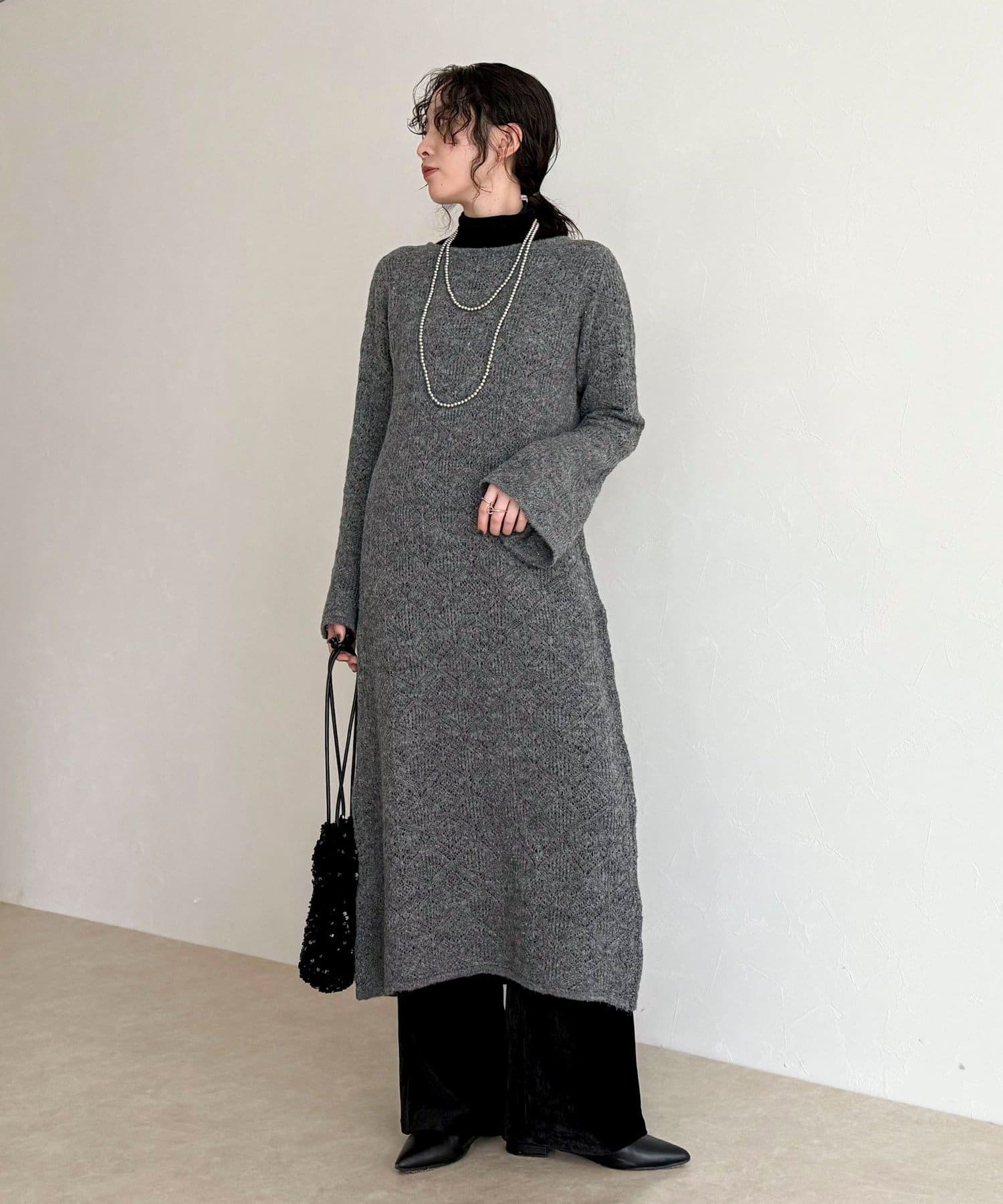 FREDY & GLOSTER(フレディ アンド グロスター) モヘヤ混透かし柄ベルスリーブワンピース