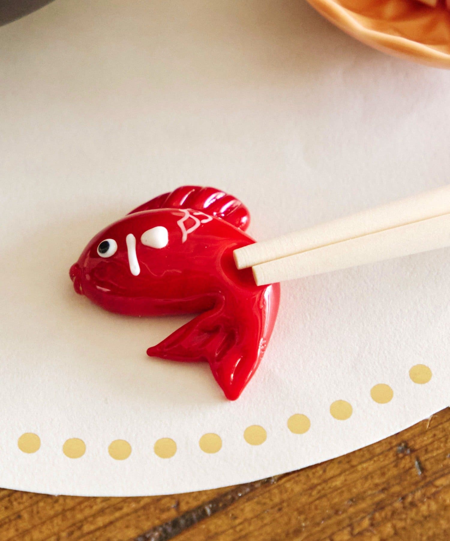 salut!(サリュ) ガラスの箸置き鯛／花ひらく、新春のうつわ