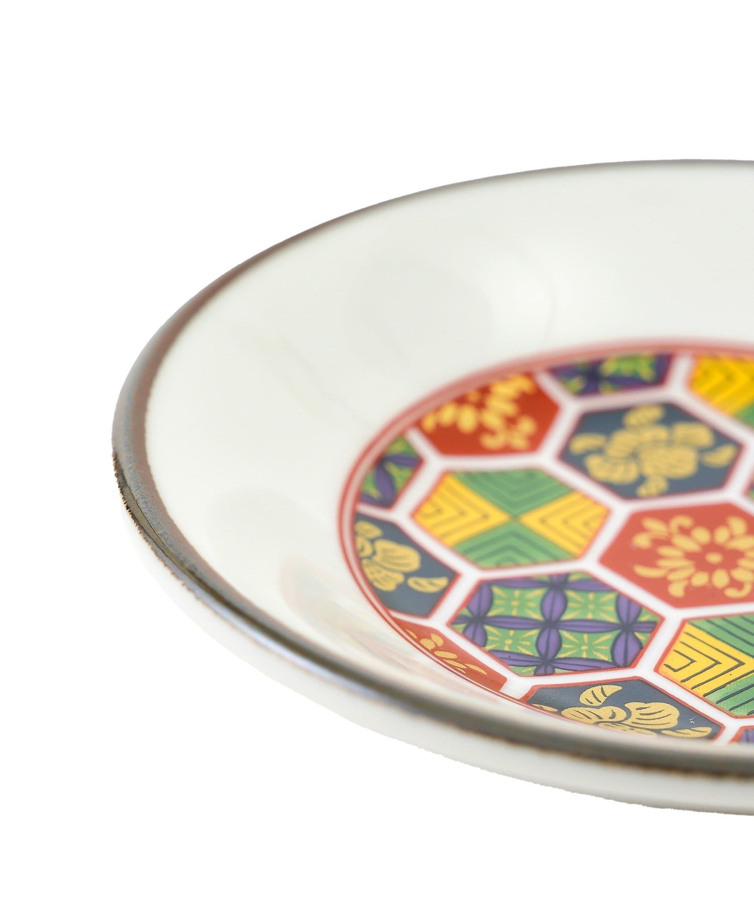 salut!(サリュ) 亀甲梅小皿／花ひらく、新春のうつわ