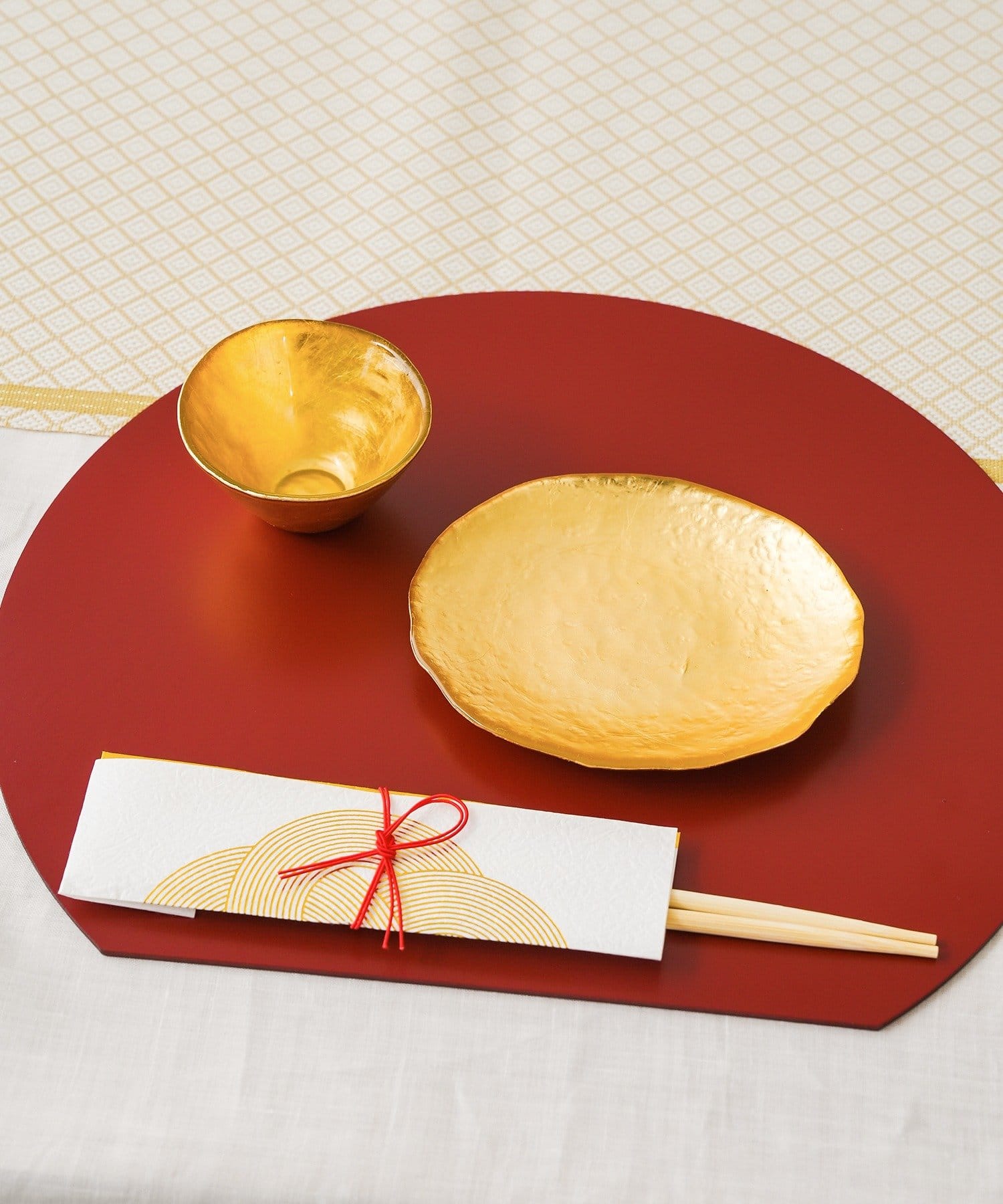 3COINS(スリーコインズ) ガラス小皿／お正月