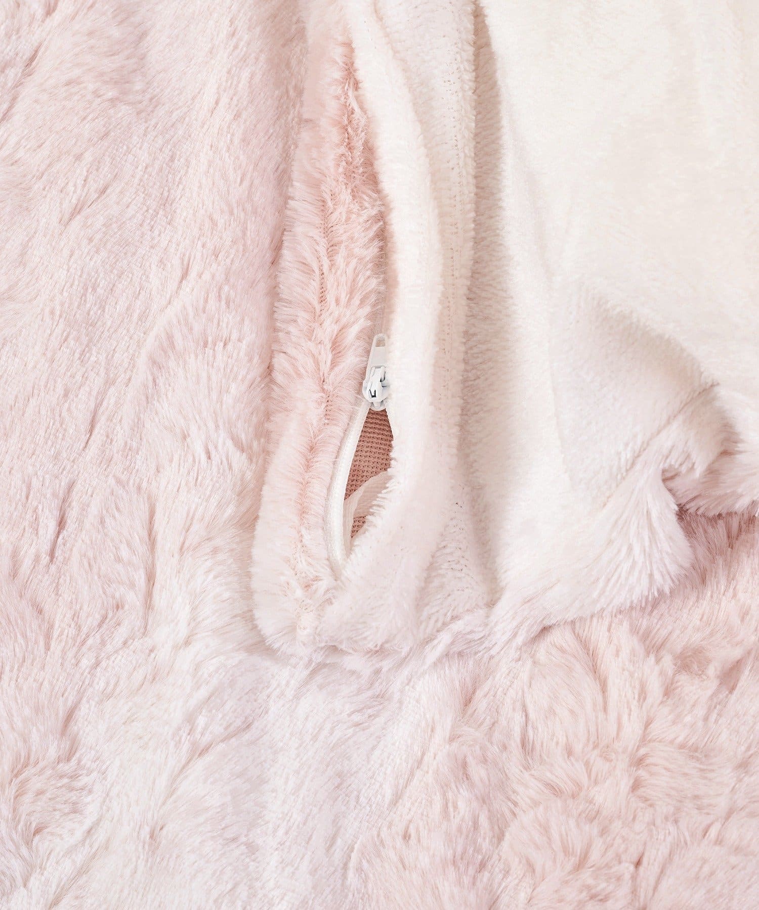 3COINS(スリーコインズ) ランダムファー布団掛けカバーシングル：210×150cm