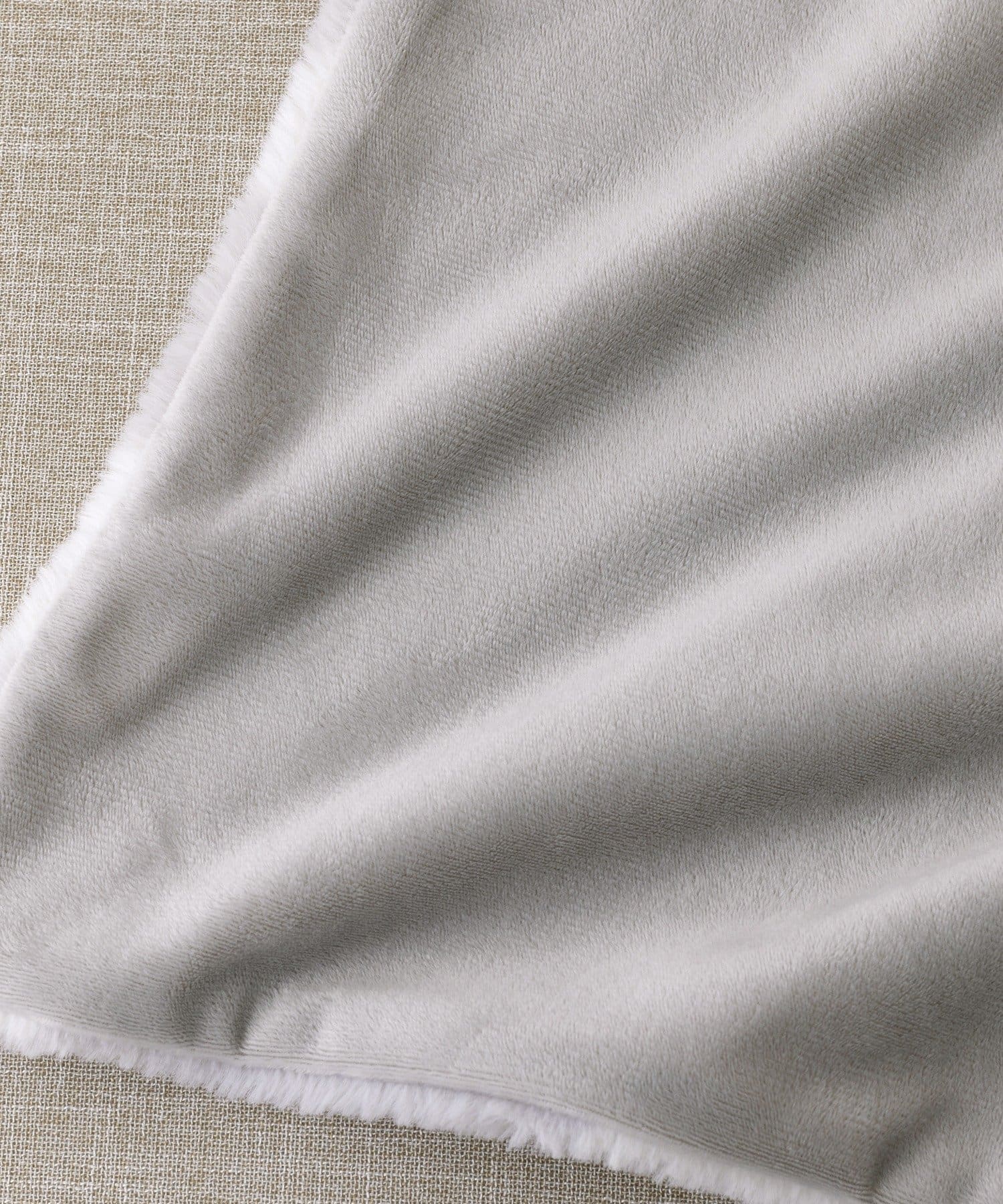 3COINS(スリーコインズ) COW柄ブランケット：70×100cm