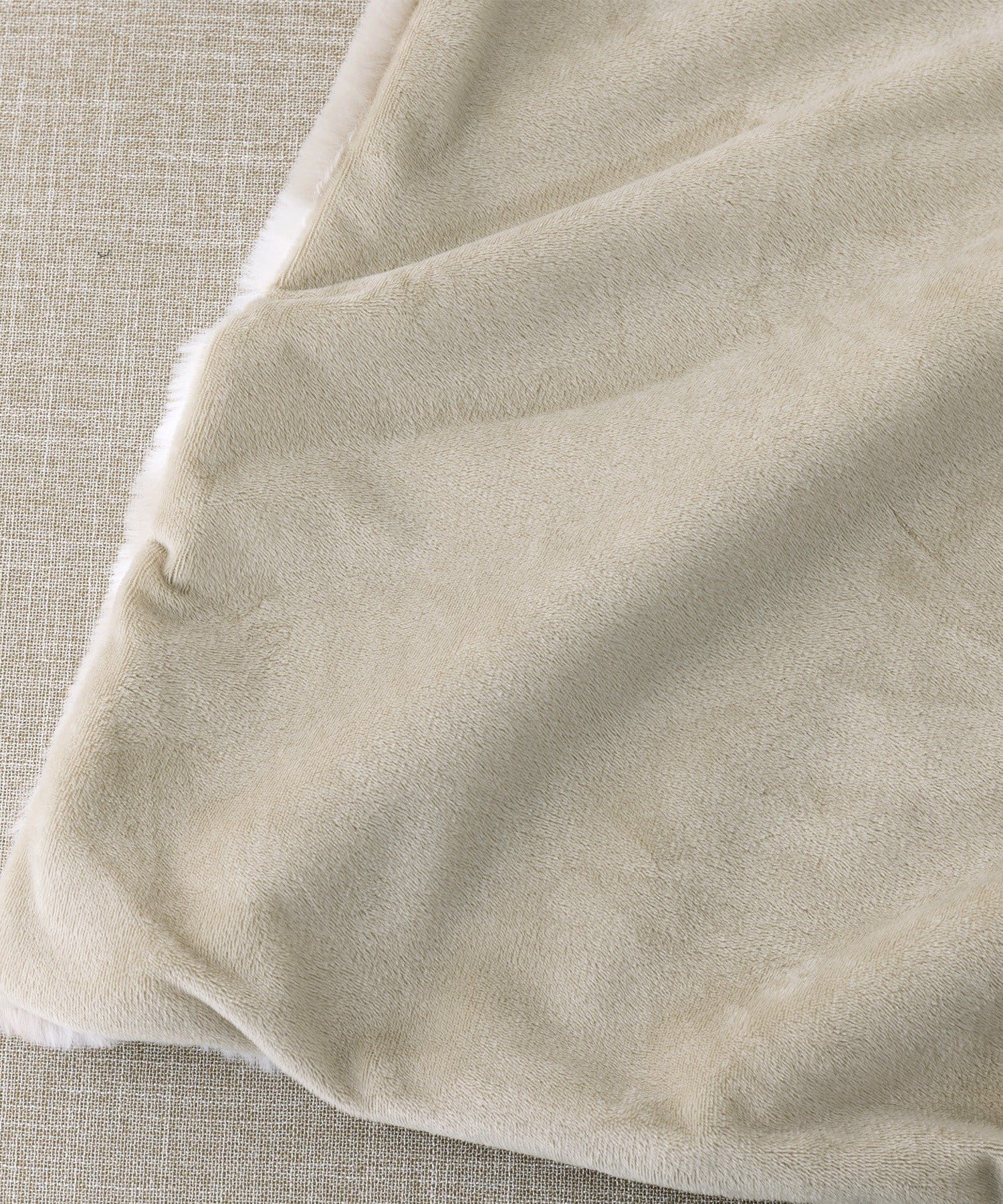 3COINS(スリーコインズ) COW柄ブランケット：70×100cm