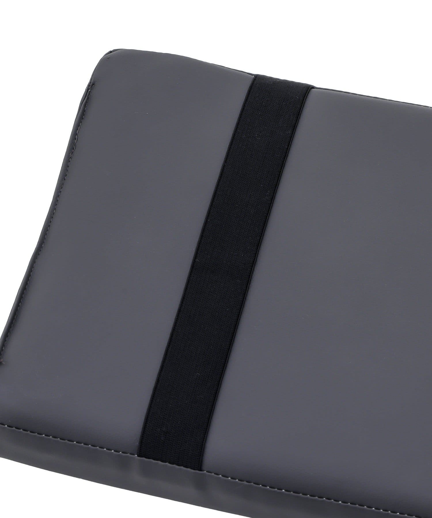 3COINS(スリーコインズ) 台形肘掛けクッション