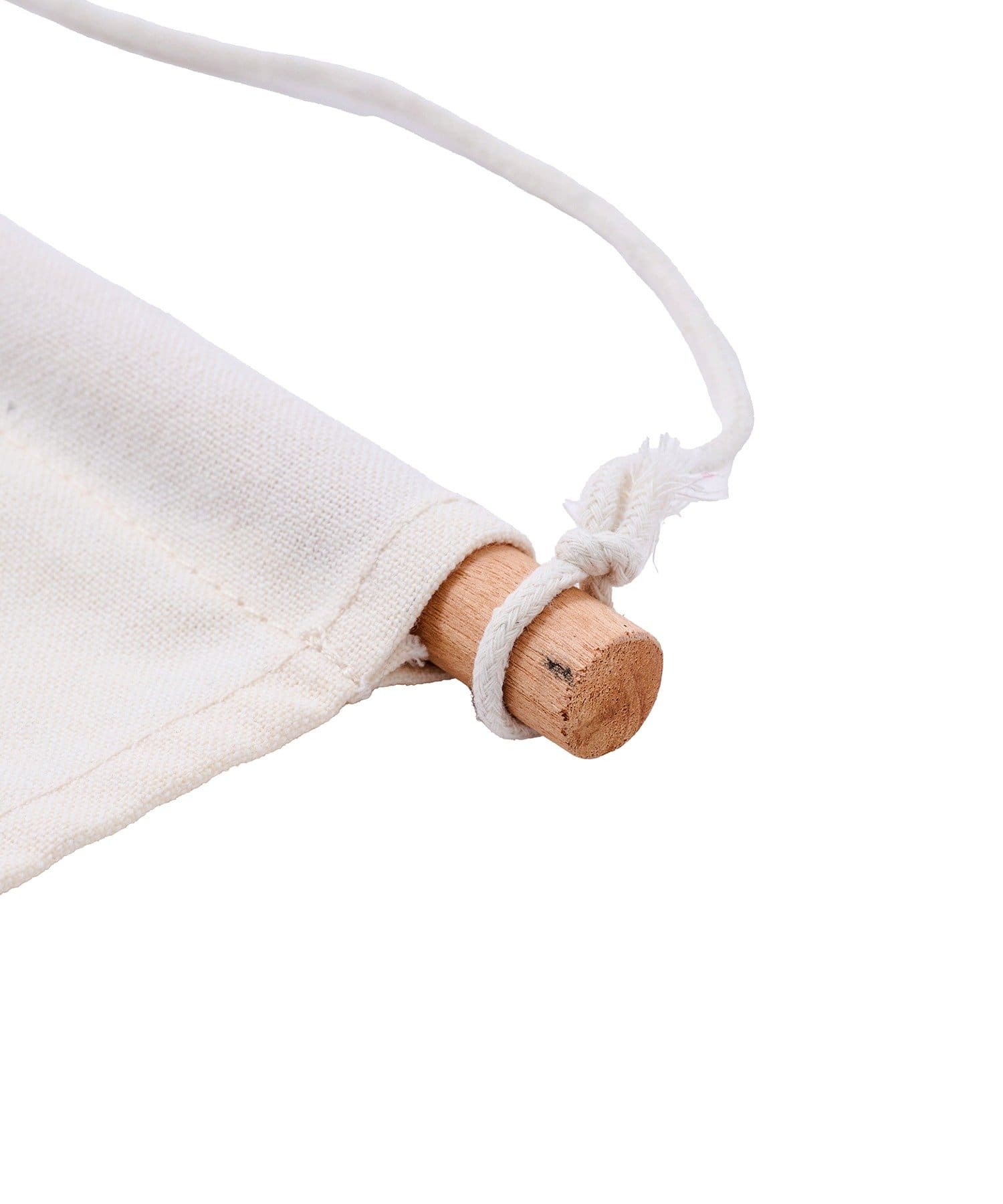 3COINS(スリーコインズ) タペストリー／お正月