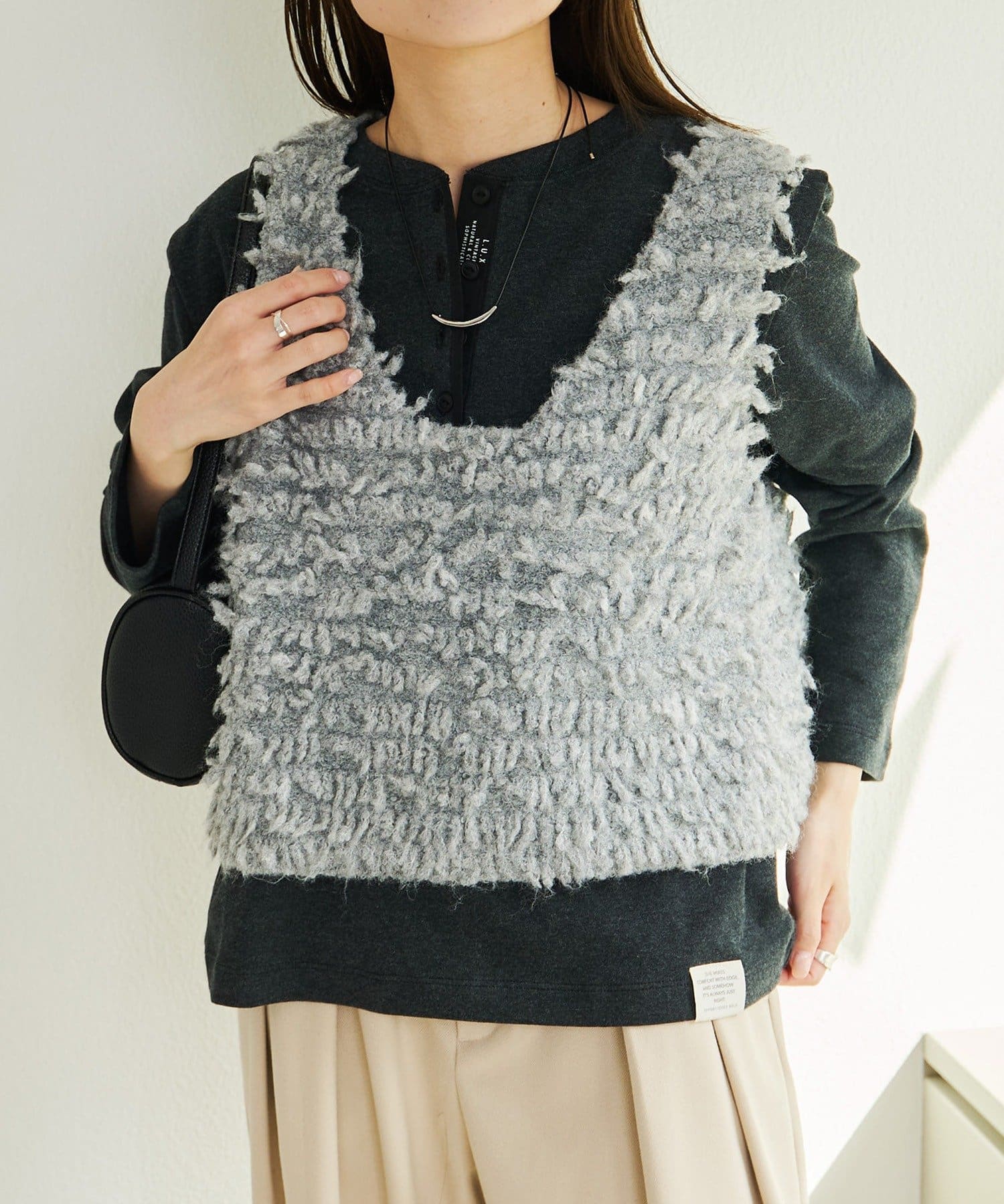 PUAL CE CIN(ピュアルセシン) ループフリンジニットビスチェ