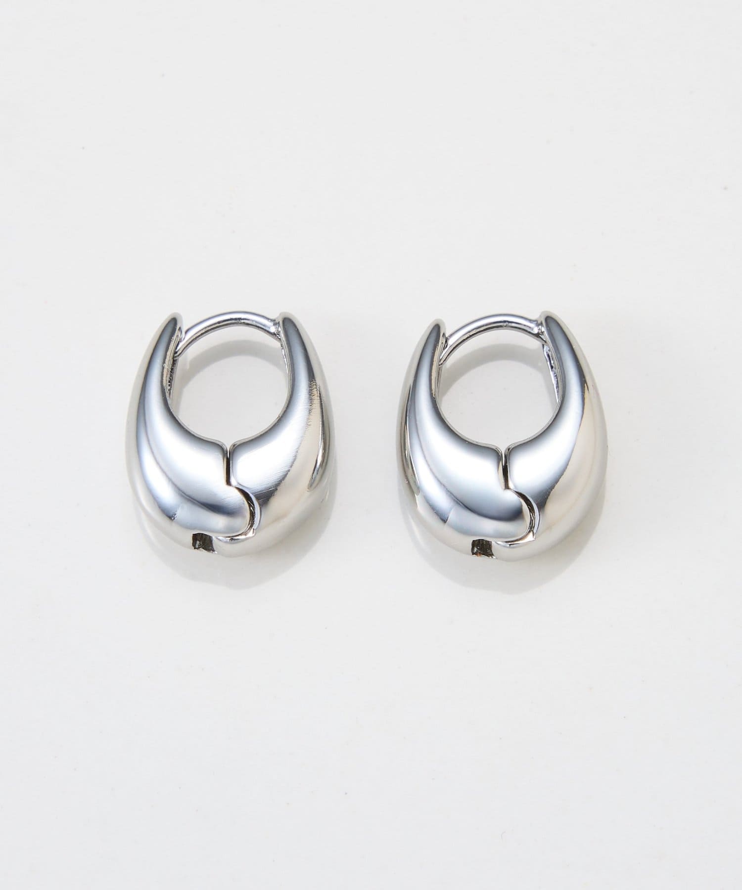 COLLAGE GALLARDAGALANTE(コラージュ ガリャルダガランテ) 【PAPILLONNER/パピヨネ】2セットフープピアス