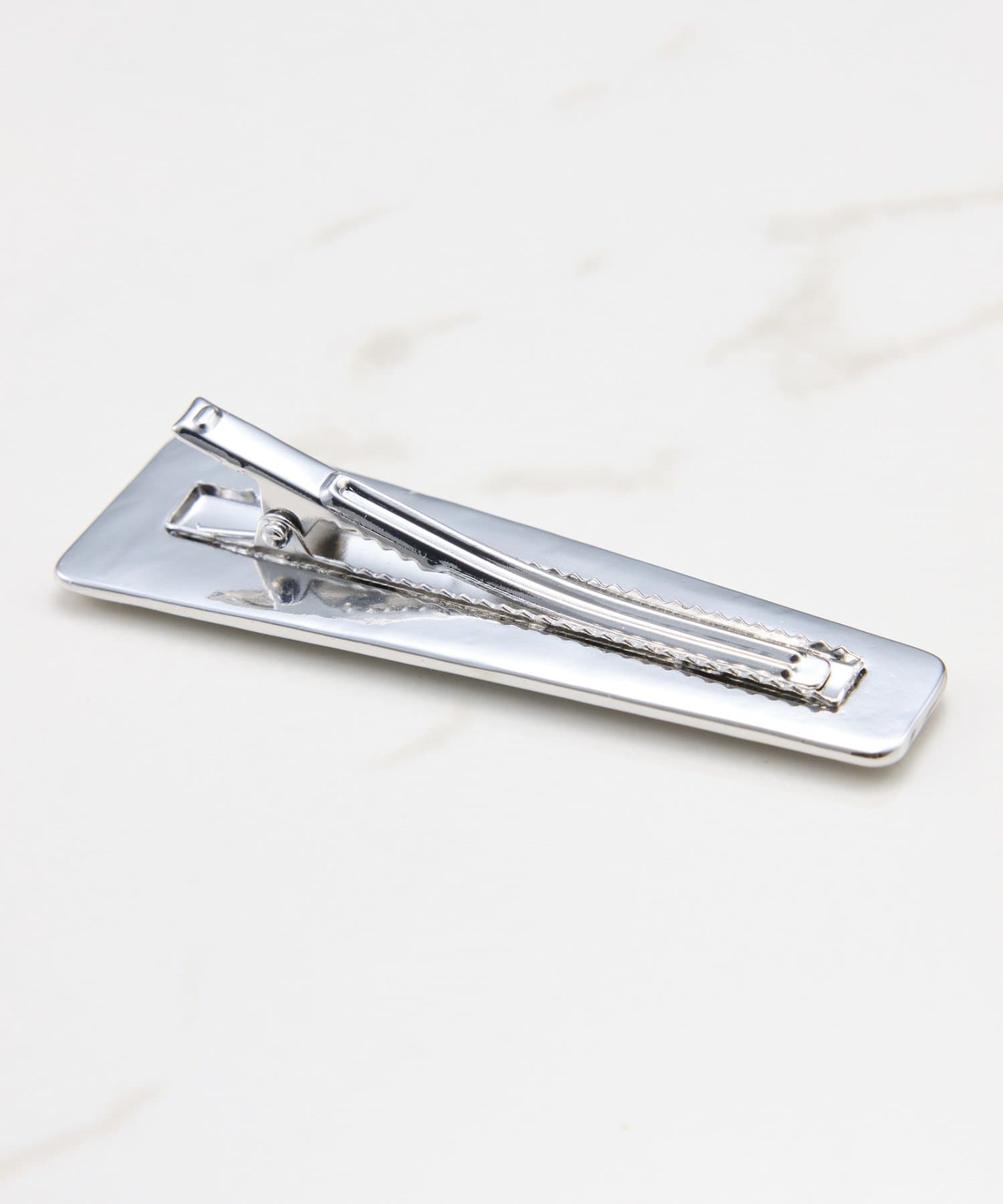 COLLAGE GALLARDAGALANTE(コラージュ ガリャルダガランテ) 【PAPILLONNER/パピヨネ】メタルロゴ入りヘアクリップ