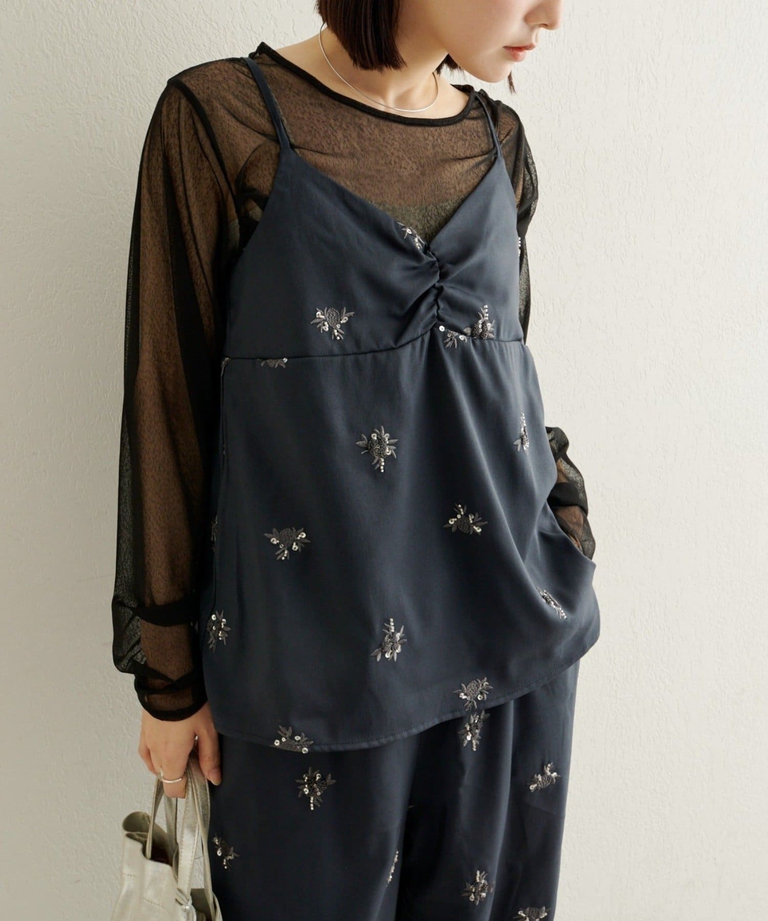 Omekashi(オメカシ) 【セットアップ着用可能◎】ビジューキャミソール