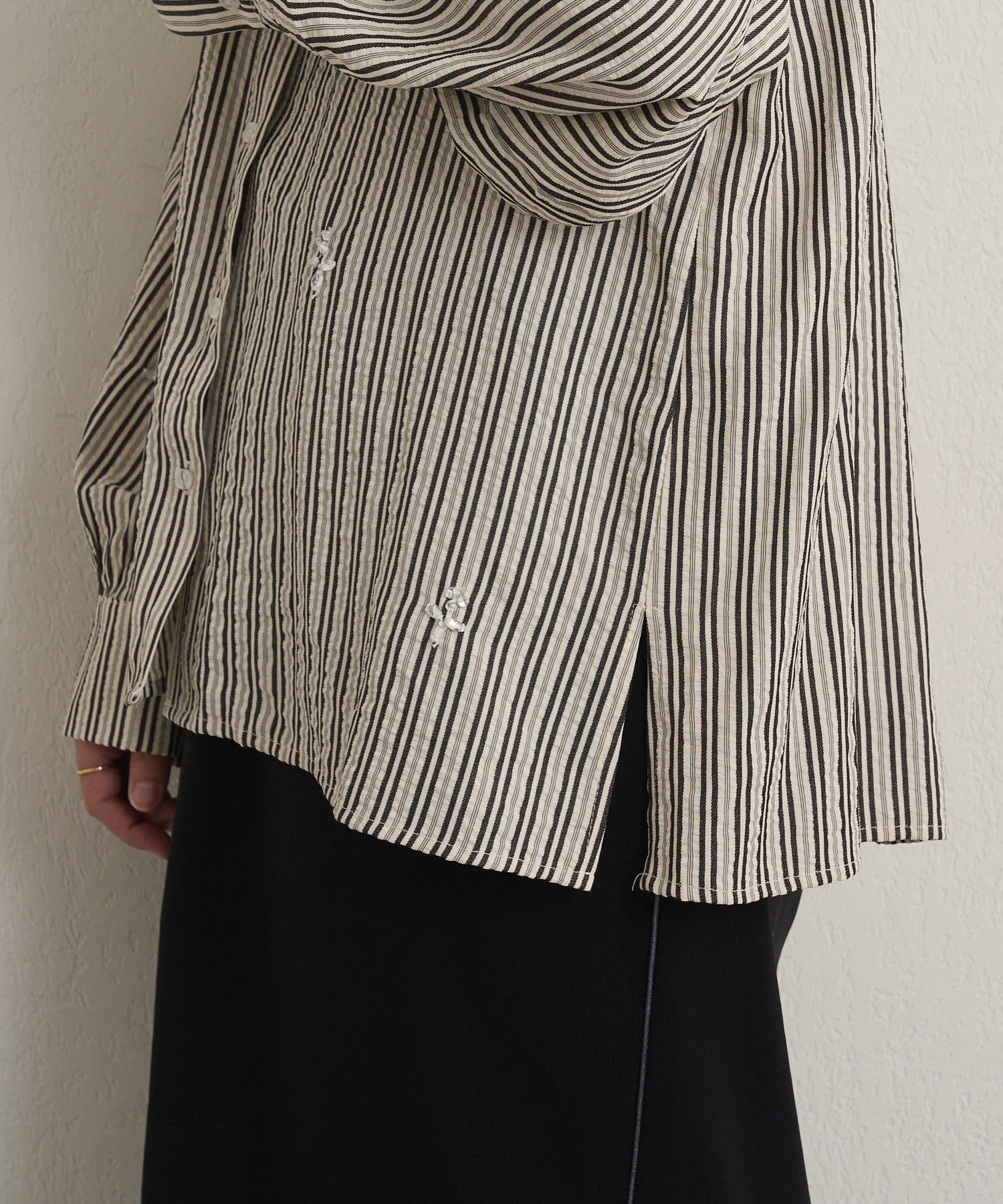 Omekashi(オメカシ) ビジューシャツ