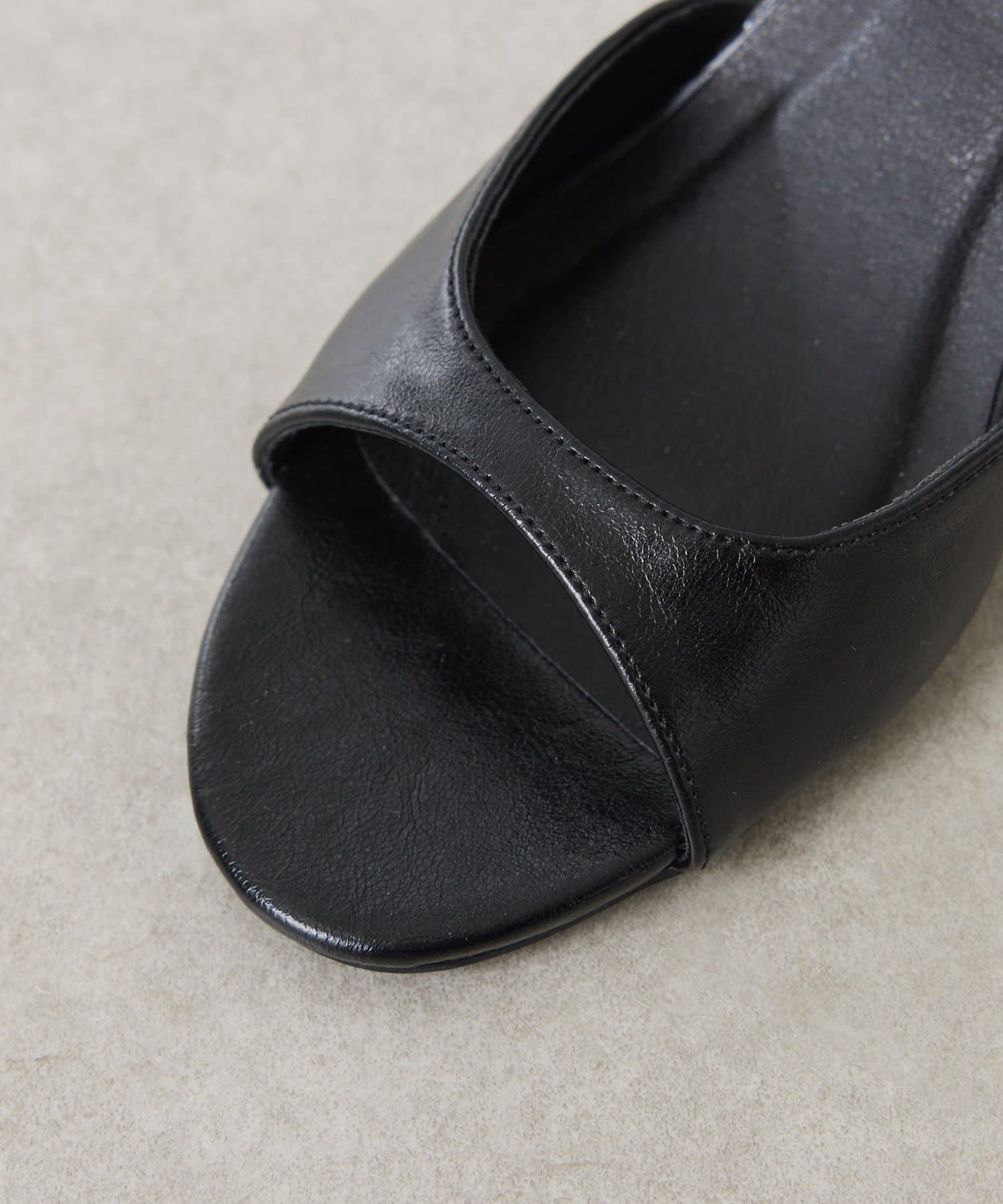 COLLAGE GALLARDAGALANTE(コラージュ ガリャルダガランテ) 【PAPILLONNER/パピヨネ】メタリックラウンドサンダル