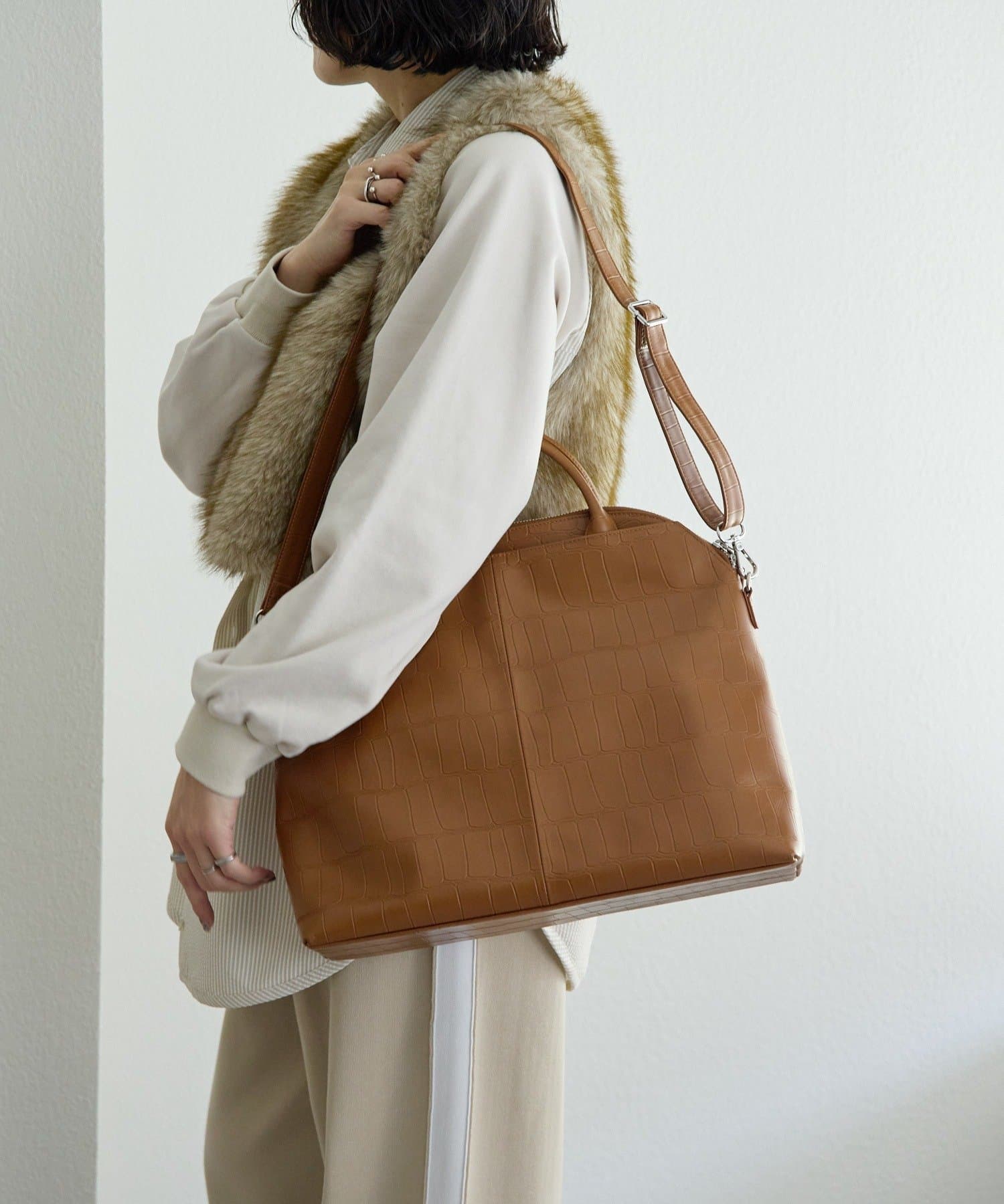 ear PAPILLONNER(イア パピヨネ) 《本革/2way/A4サイズ対応》ダブルポケットボストンバッグL