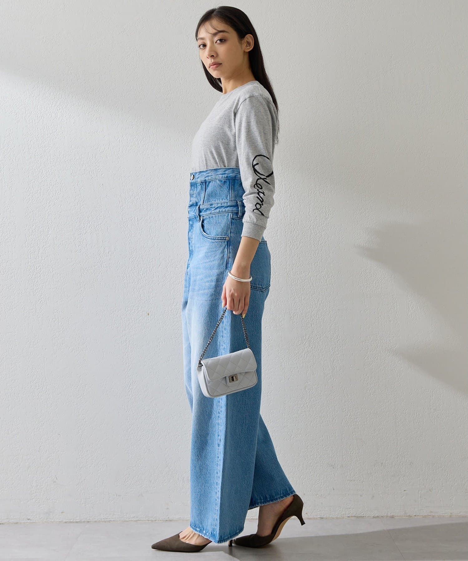 Whim Gazette(ウィム ガゼット) スリーブロゴロングTシャツ