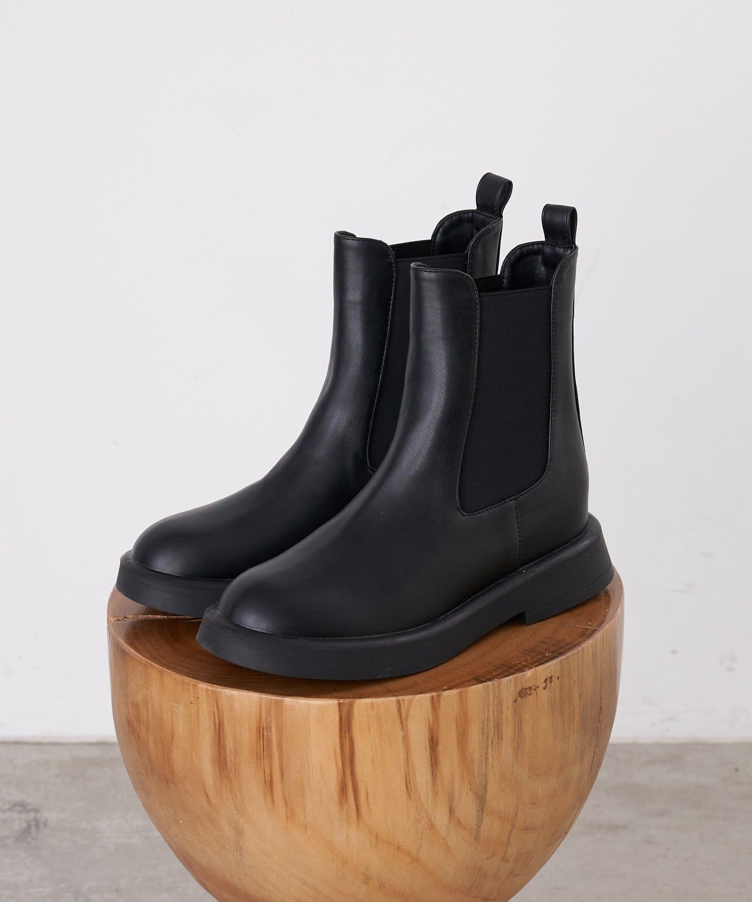 SHENERY(シーナリー) インヒールサイドゴアブーツ