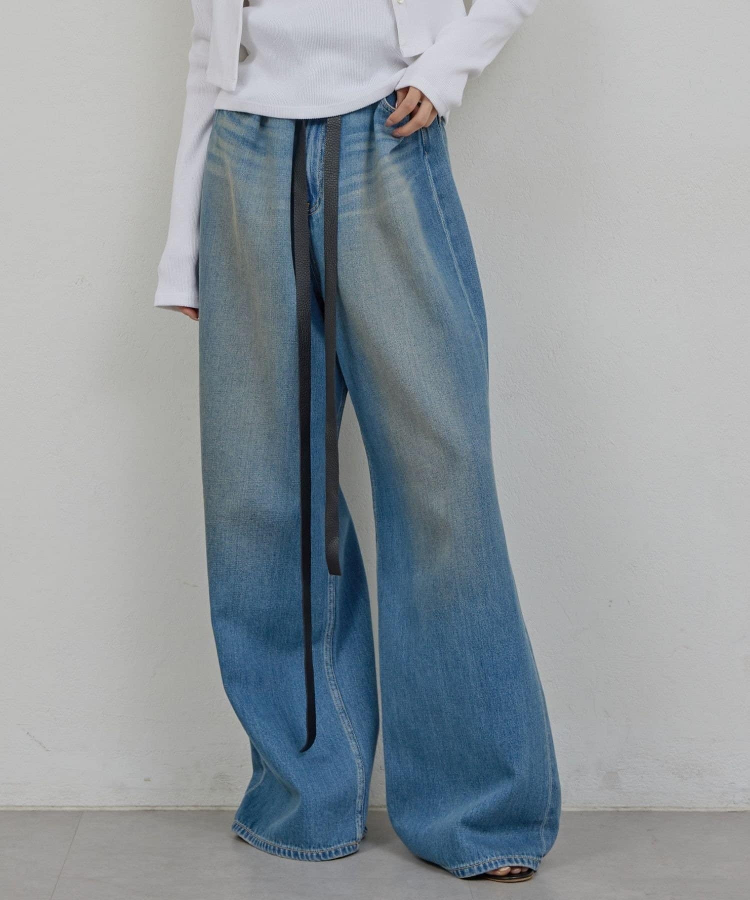 GALLARDAGALANTE(ガリャルダガランテ) 【PEAS】レザーベルト付きソフトデニム