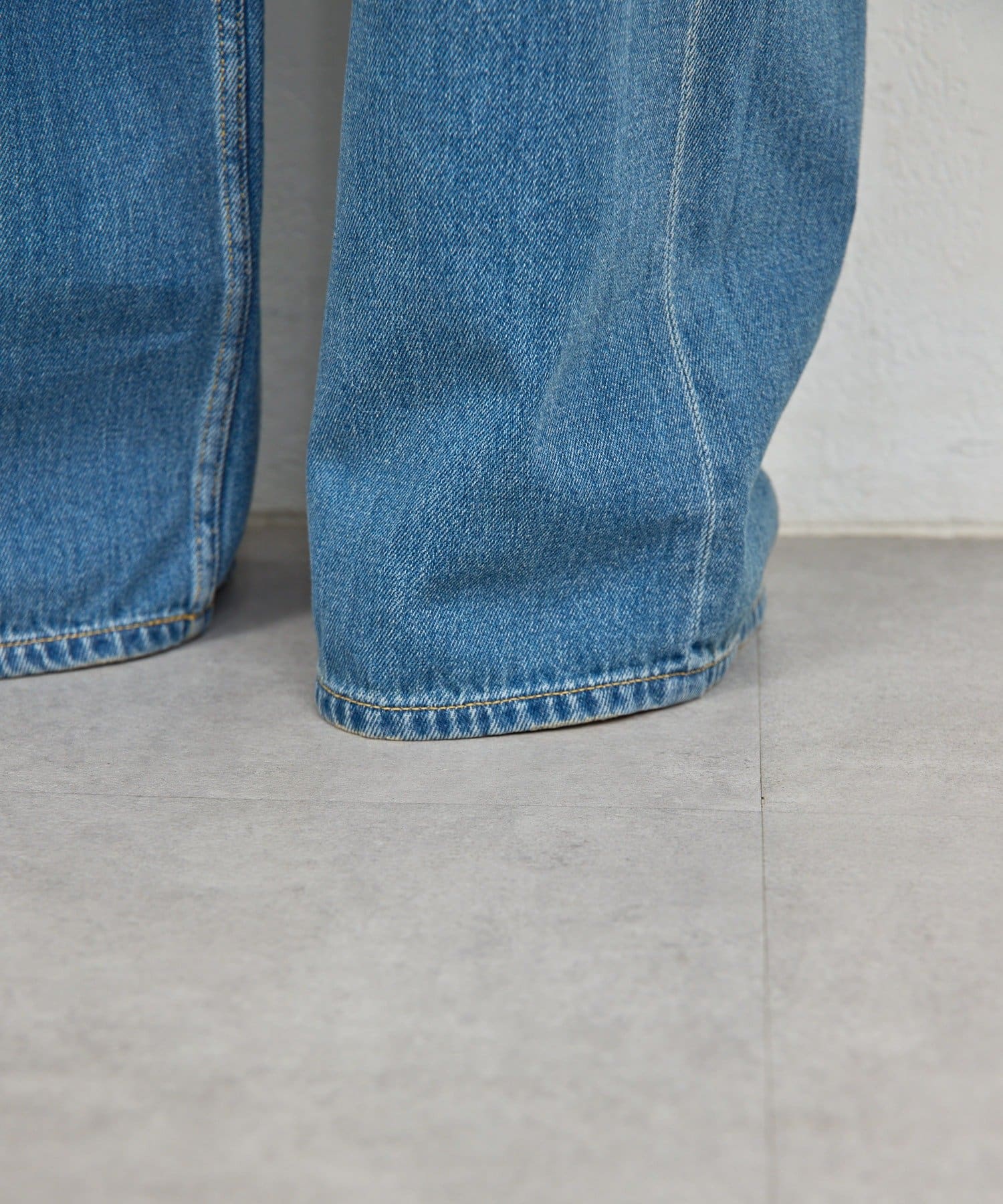 GALLARDAGALANTE(ガリャルダガランテ) 【PEAS】レザーベルト付きソフトデニム