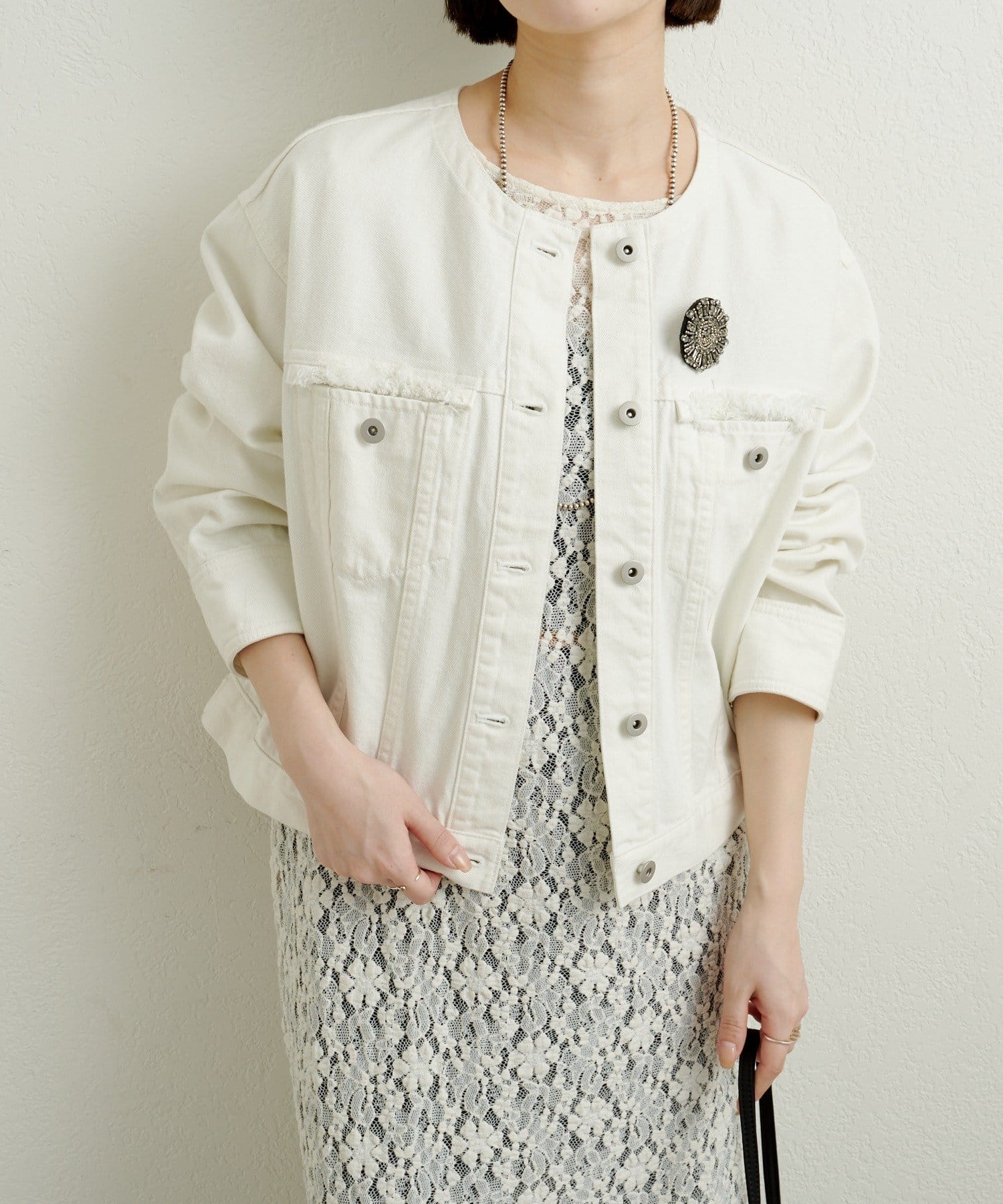 Omekashi(オメカシ) ブローチ付きダメージデニムGジャン