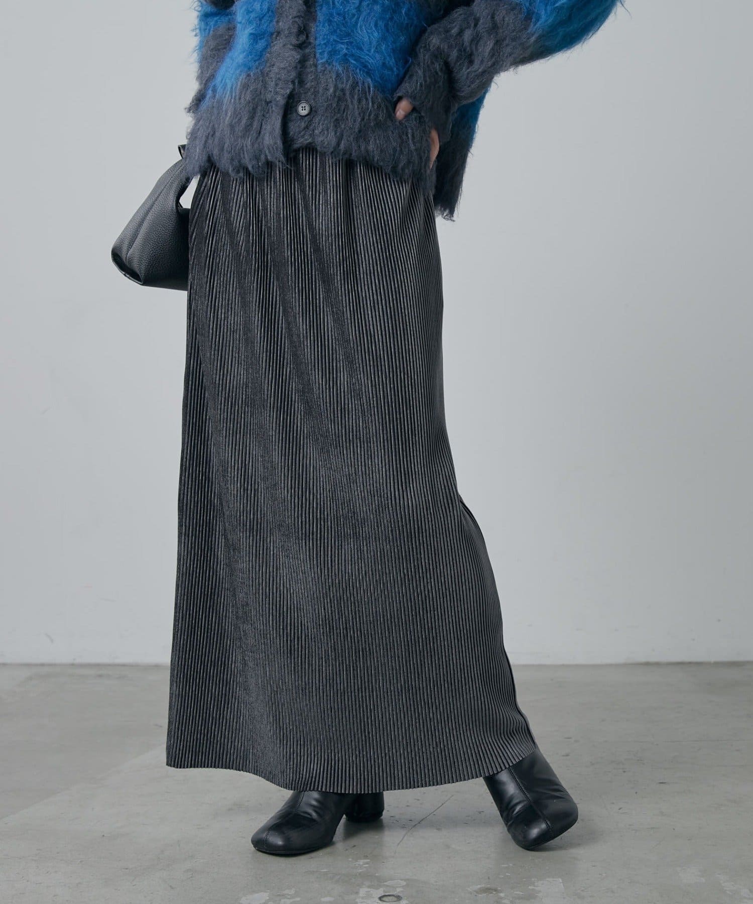 Lui's(ルイス) ベロアプリーツタイトスカート