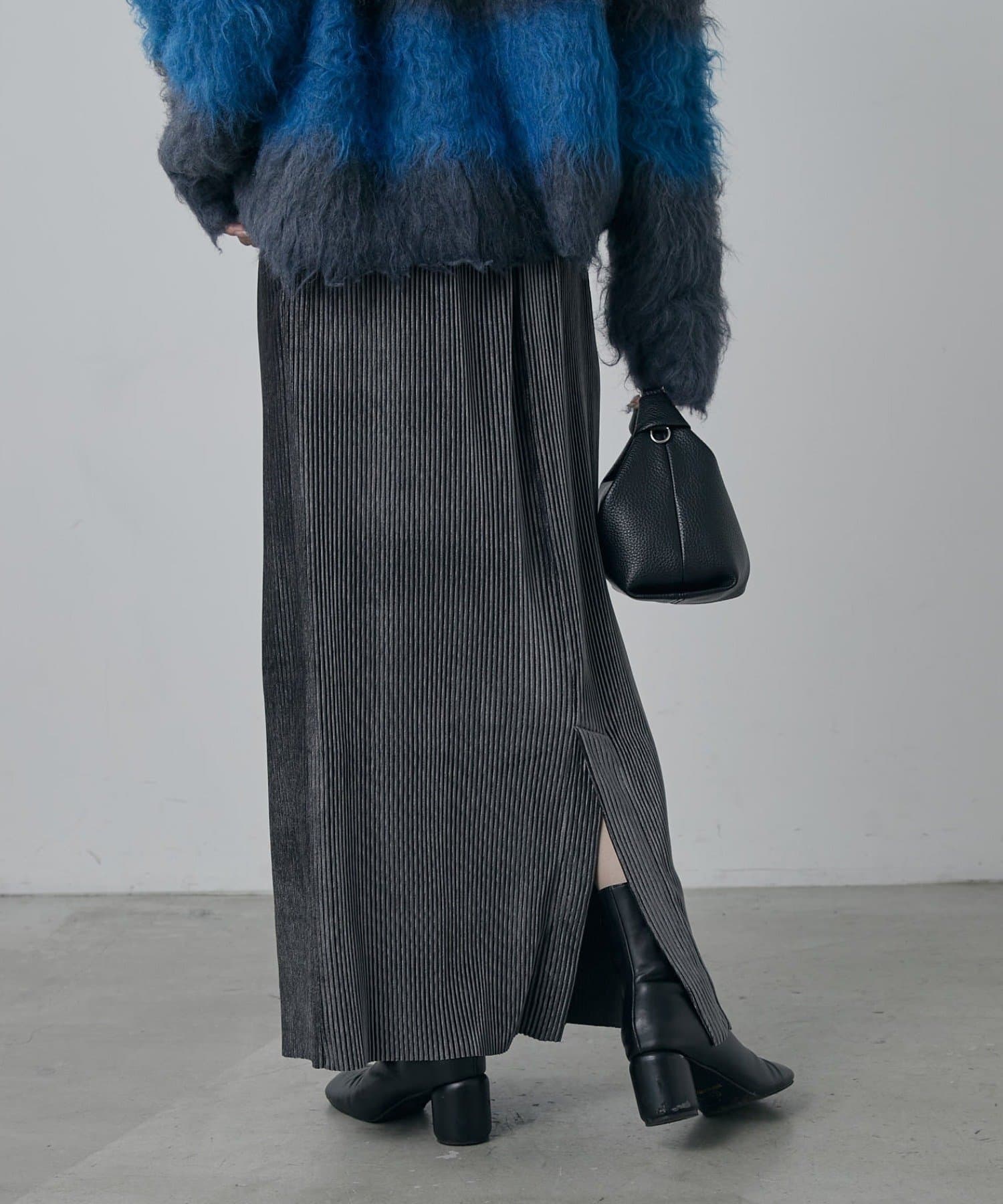 Lui's(ルイス) ベロアプリーツタイトスカート