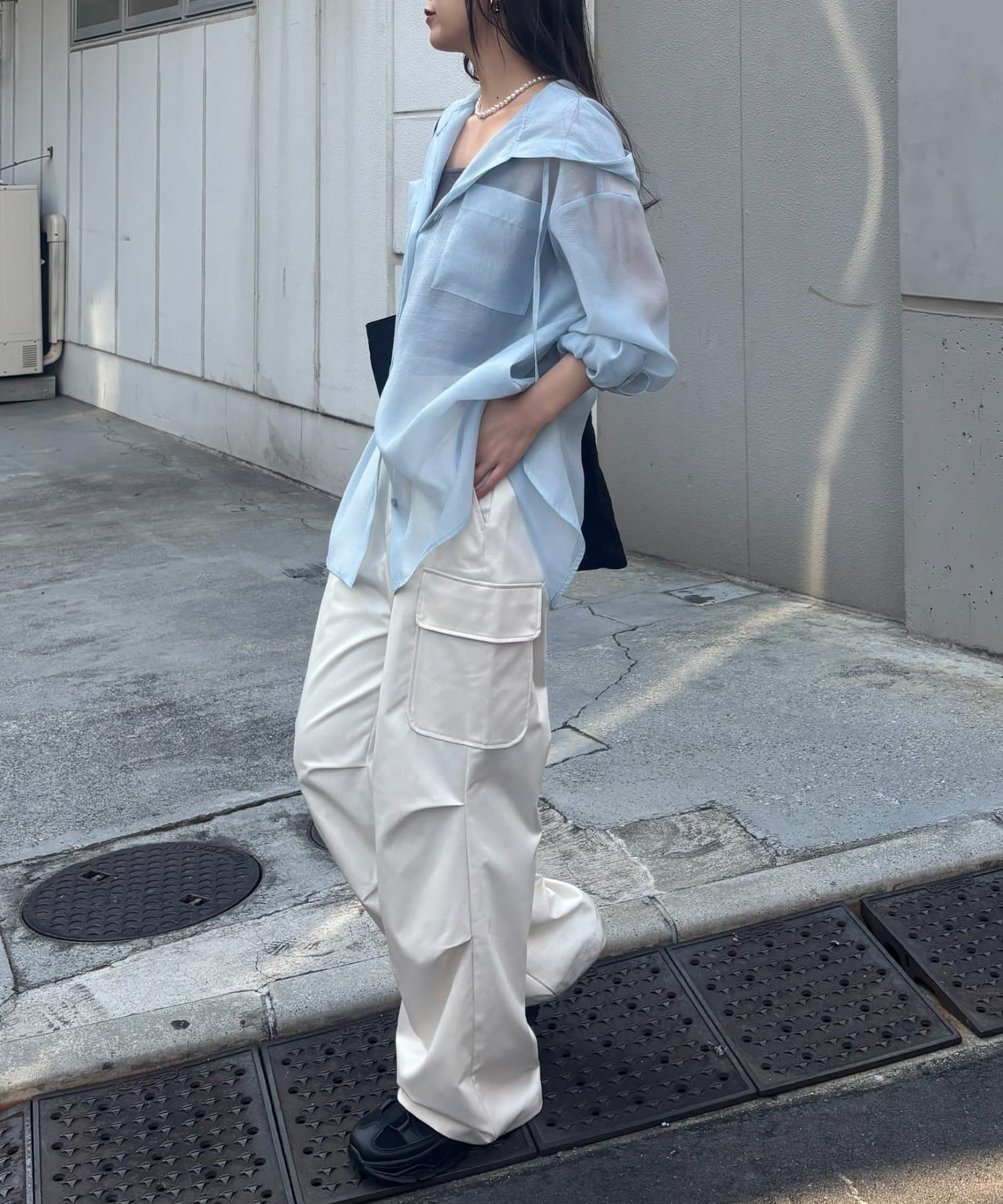 COLONY 2139(コロニー トゥーワンスリーナイン) シアーエステルボイルフードシャツ