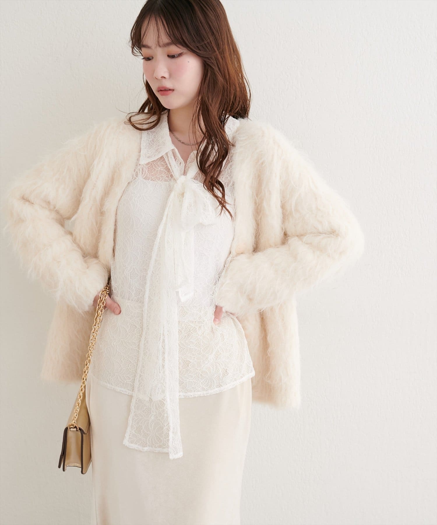 natural couture(ナチュラルクチュール) レースボウタイシャツ