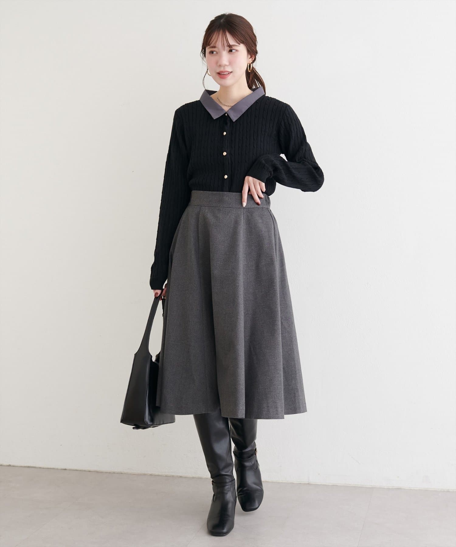 natural couture(ナチュラルクチュール) レイヤード風衿付きケーブルカーディガン