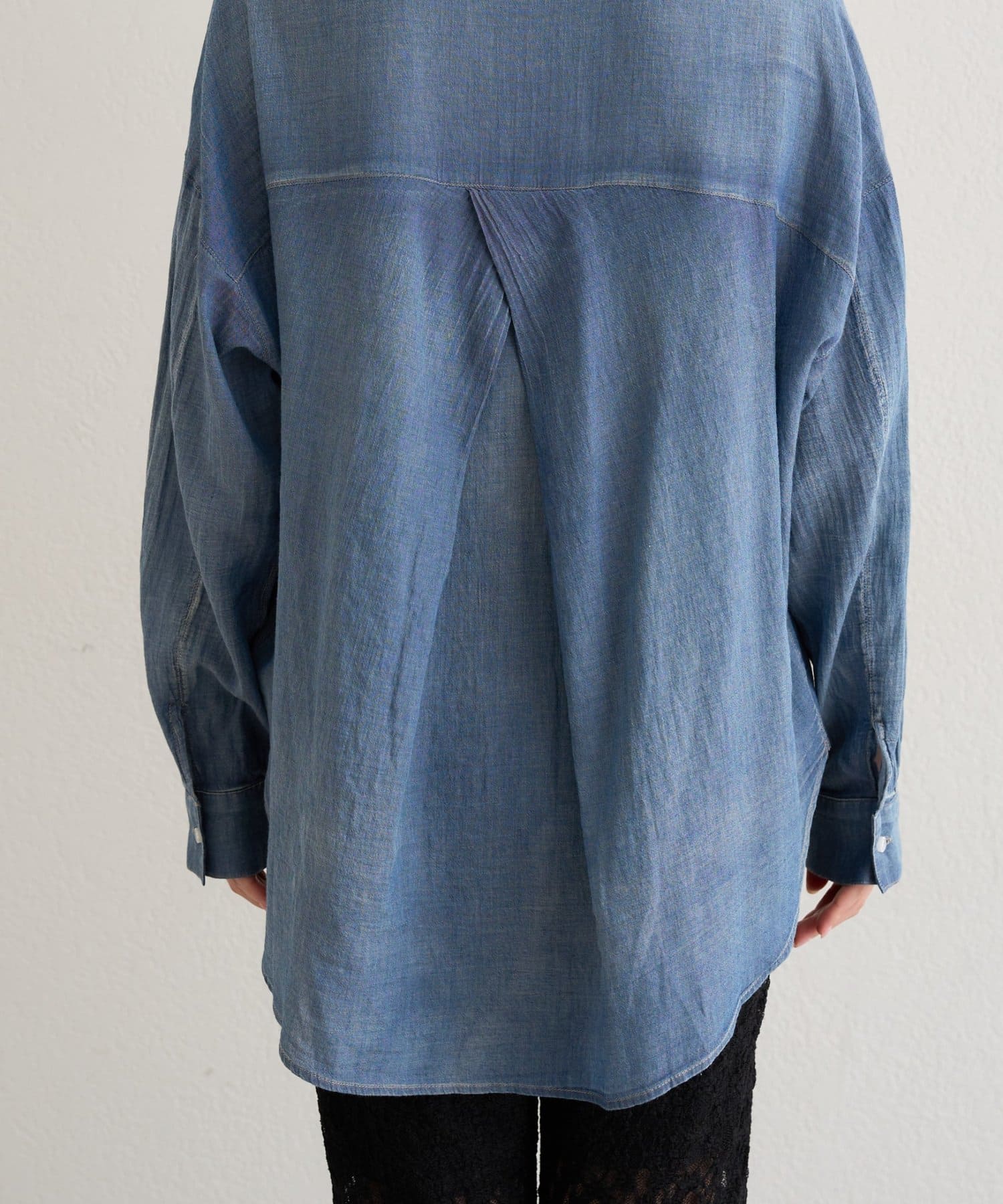 Omekashi(オメカシ) 【春夏の羽織りものに◎】シアーデニムシャツ