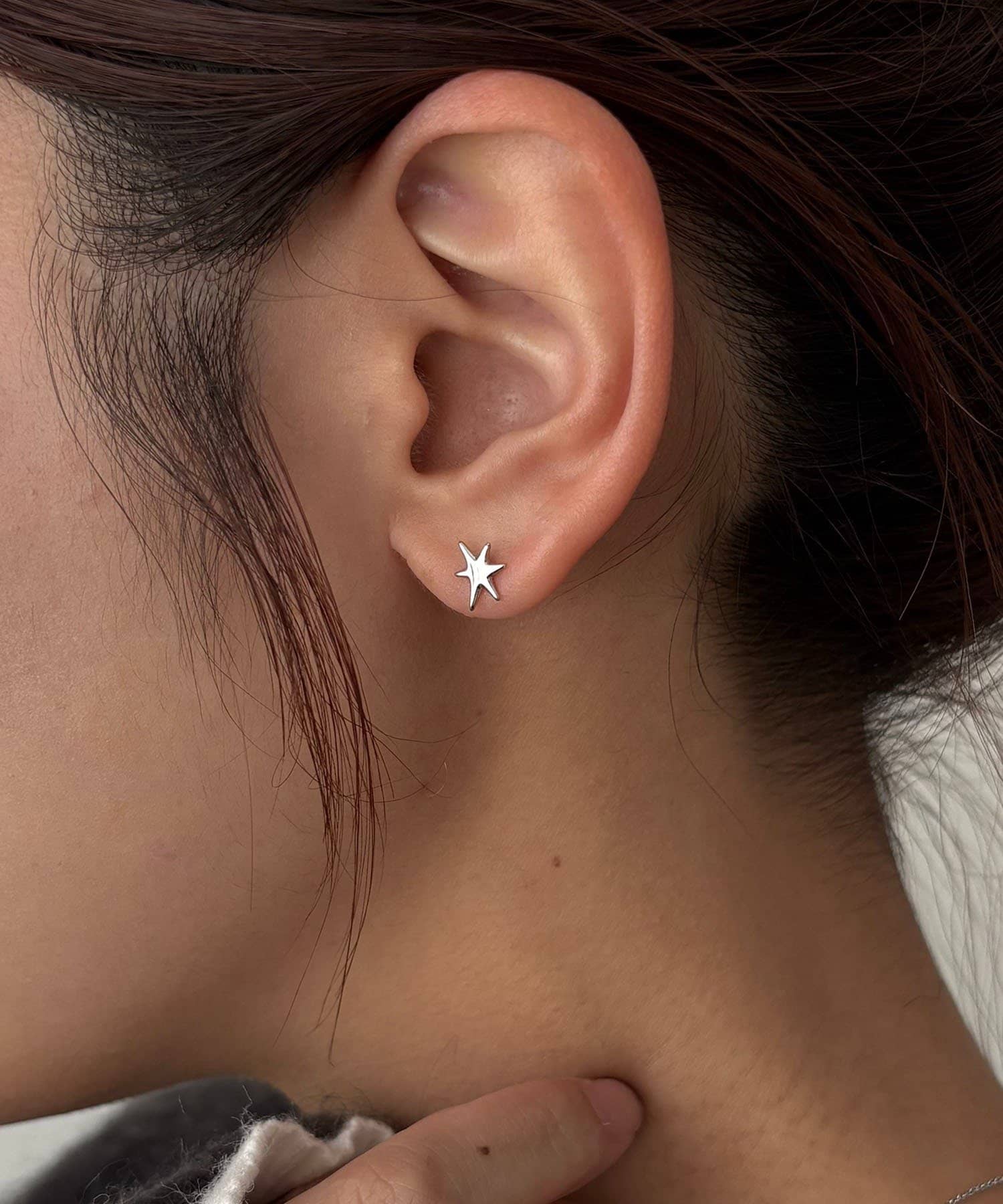 CAPRICIEUX LE'MAGE(カプリシュレマージュ) 〈GOLDY/ゴールディ〉スターダストピアス