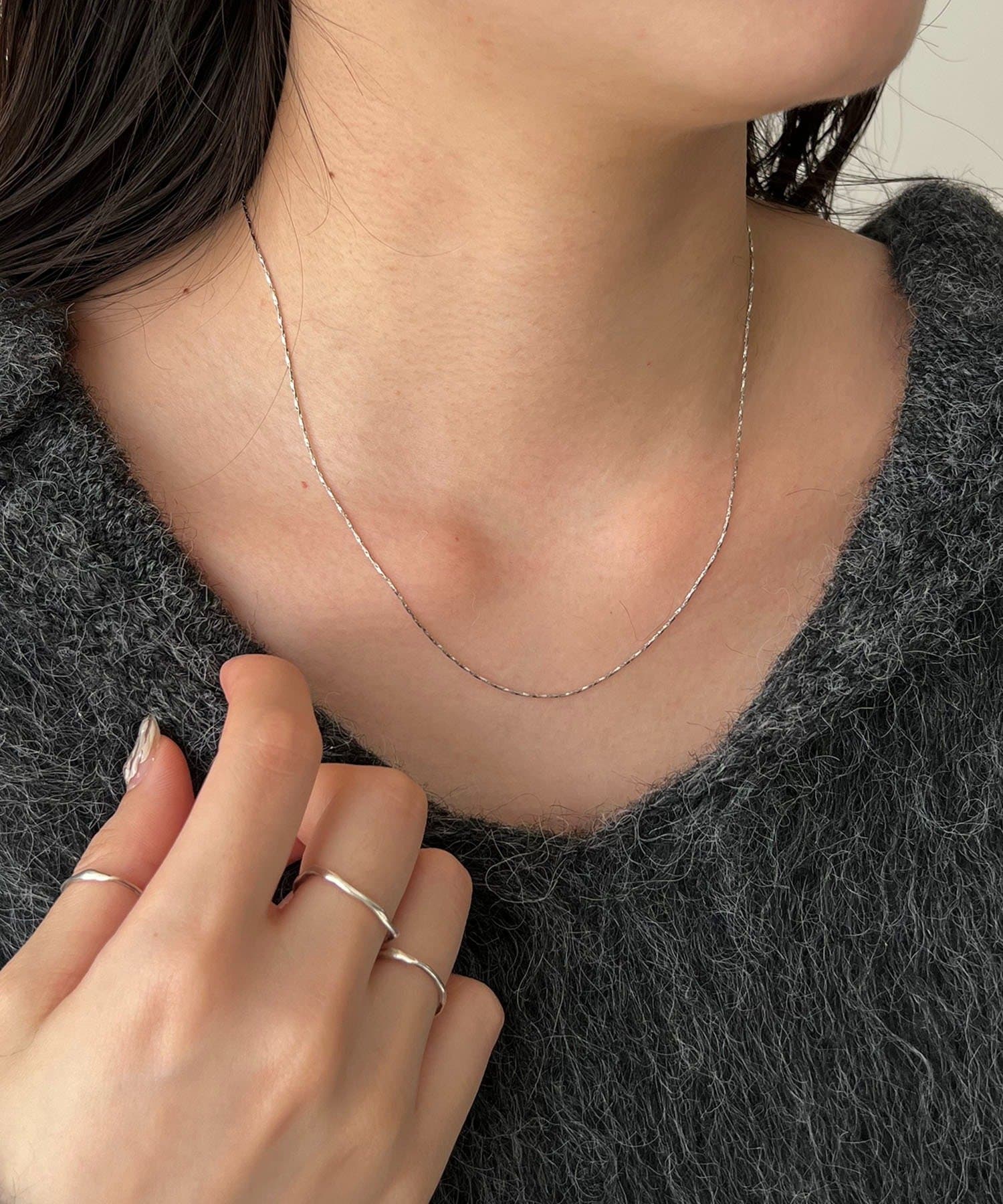 CAPRICIEUX LE'MAGE(カプリシュレマージュ) 〈GOLDY/ゴールディ〉ツイストチェーンスキンネックレス