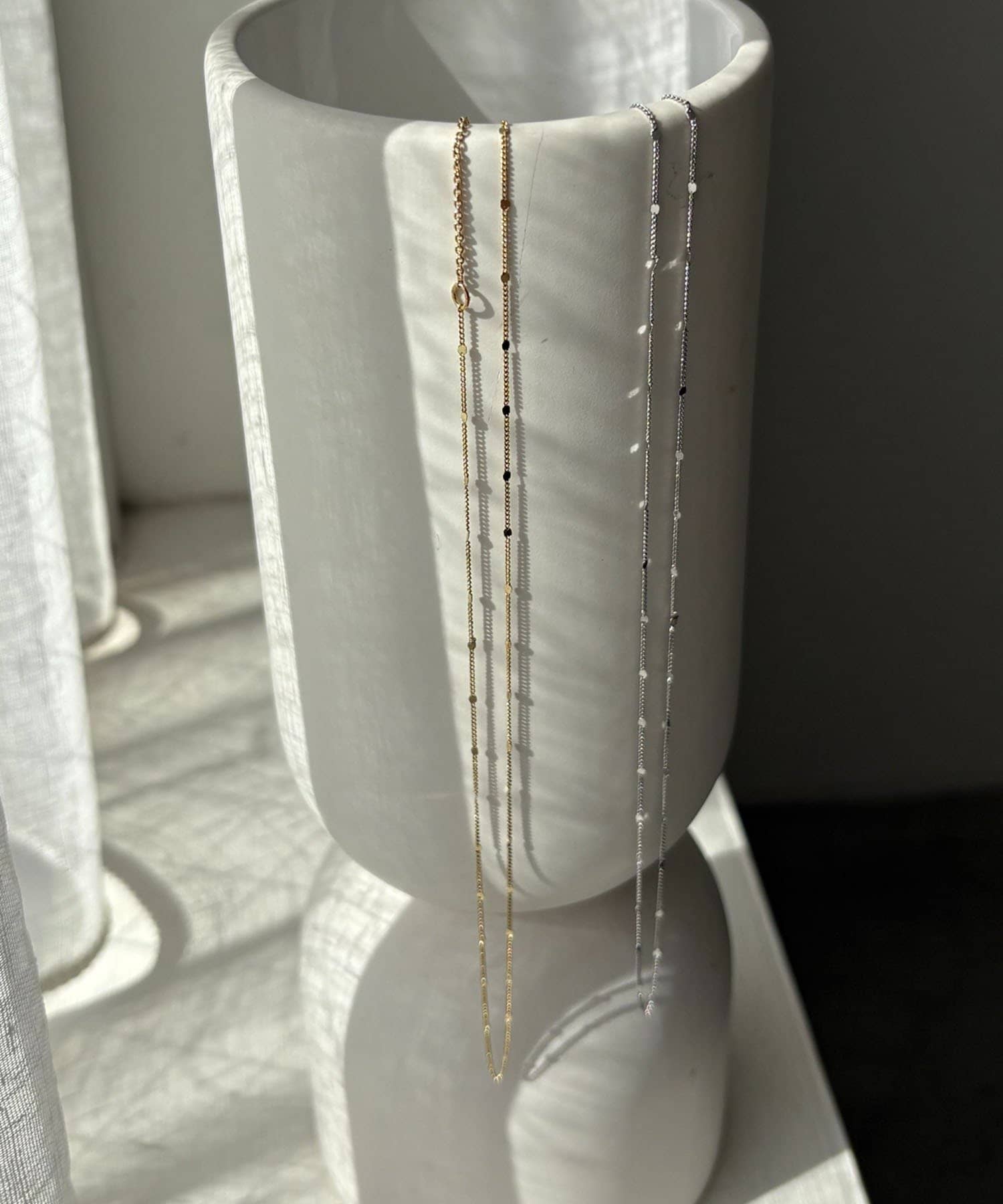 CAPRICIEUX LE'MAGE(カプリシュレマージュ) 〈GOLDY/ゴールディ〉ドットチェーンスキンネックレス