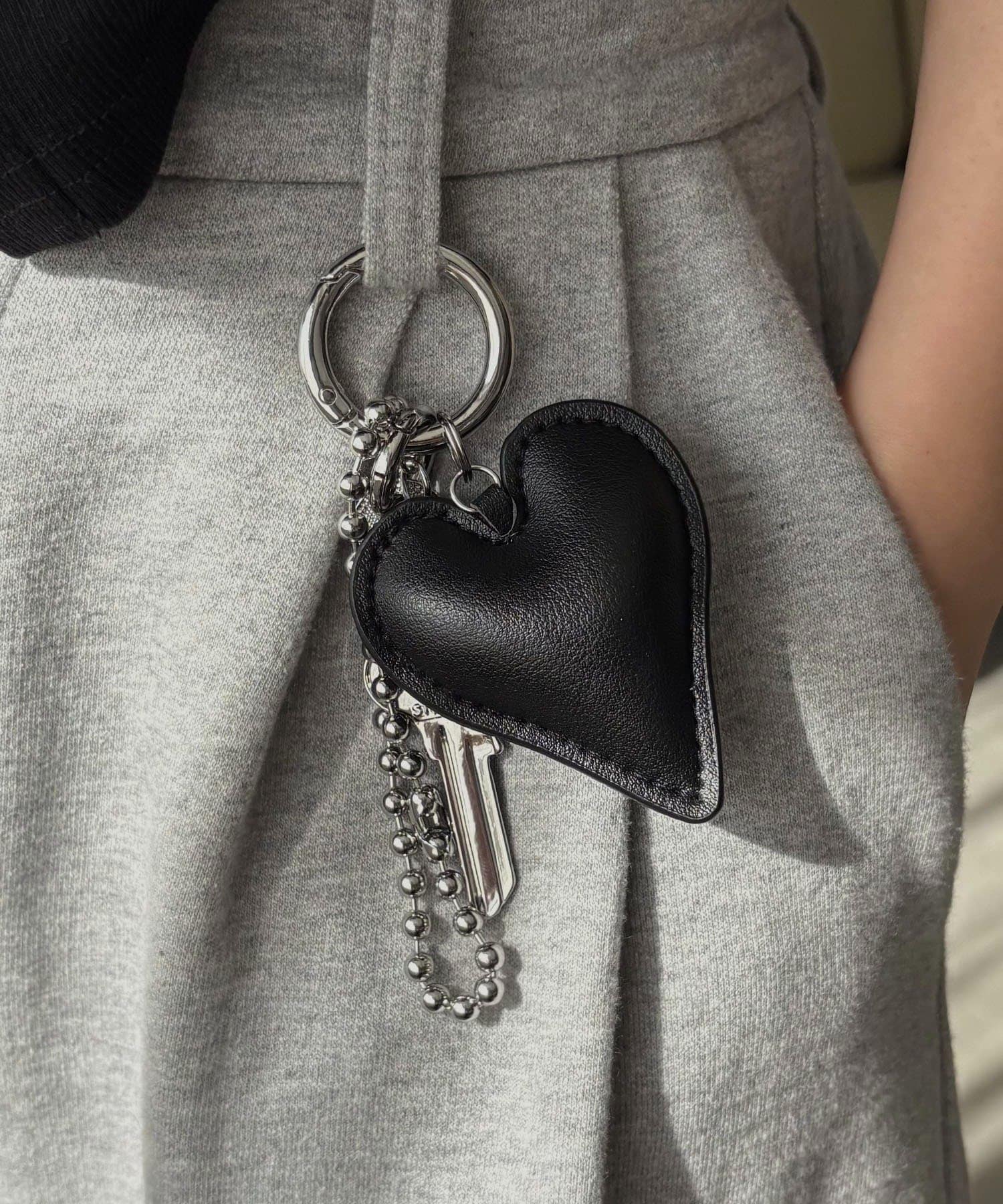 CAPRICIEUX LE'MAGE(カプリシュレマージュ) 〈GOLDY/ゴールディ〉ハートバッグチャーム