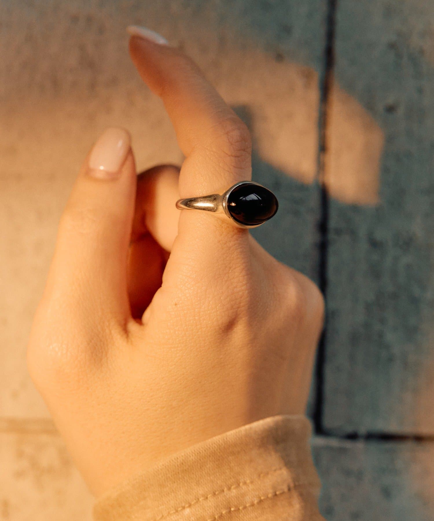 ear PAPILLONNER(イア パピヨネ) 《インフルエンサーuchida企画/スターリングシルバー》オーバルストーンリング