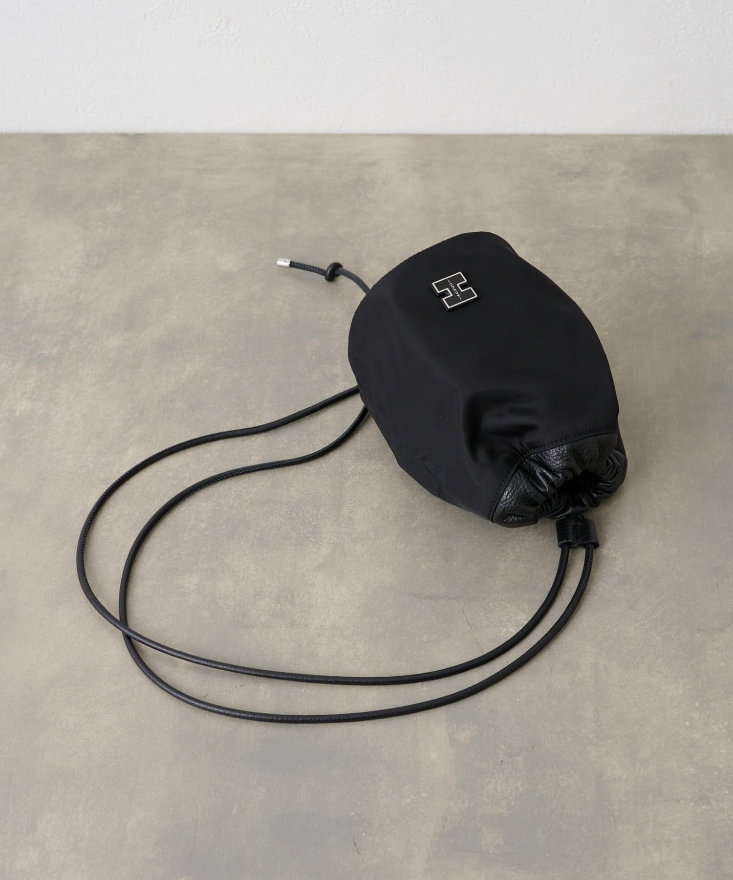 IACUCCI(イアクッチ) 【coming soon】アーゴ ドロストSD NYLON/CERVO