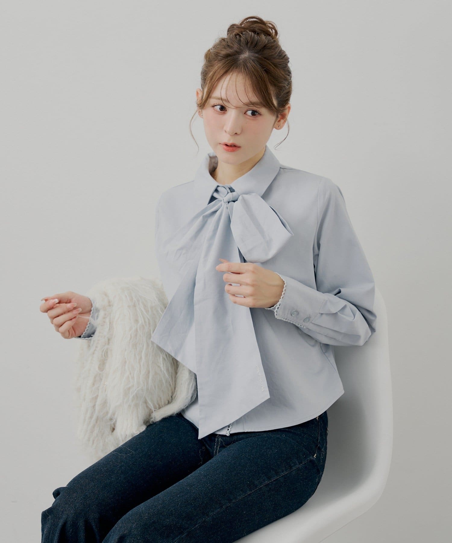 Chico(チコ) 【SALON by Chico】リボン付きレースデザインシャツ