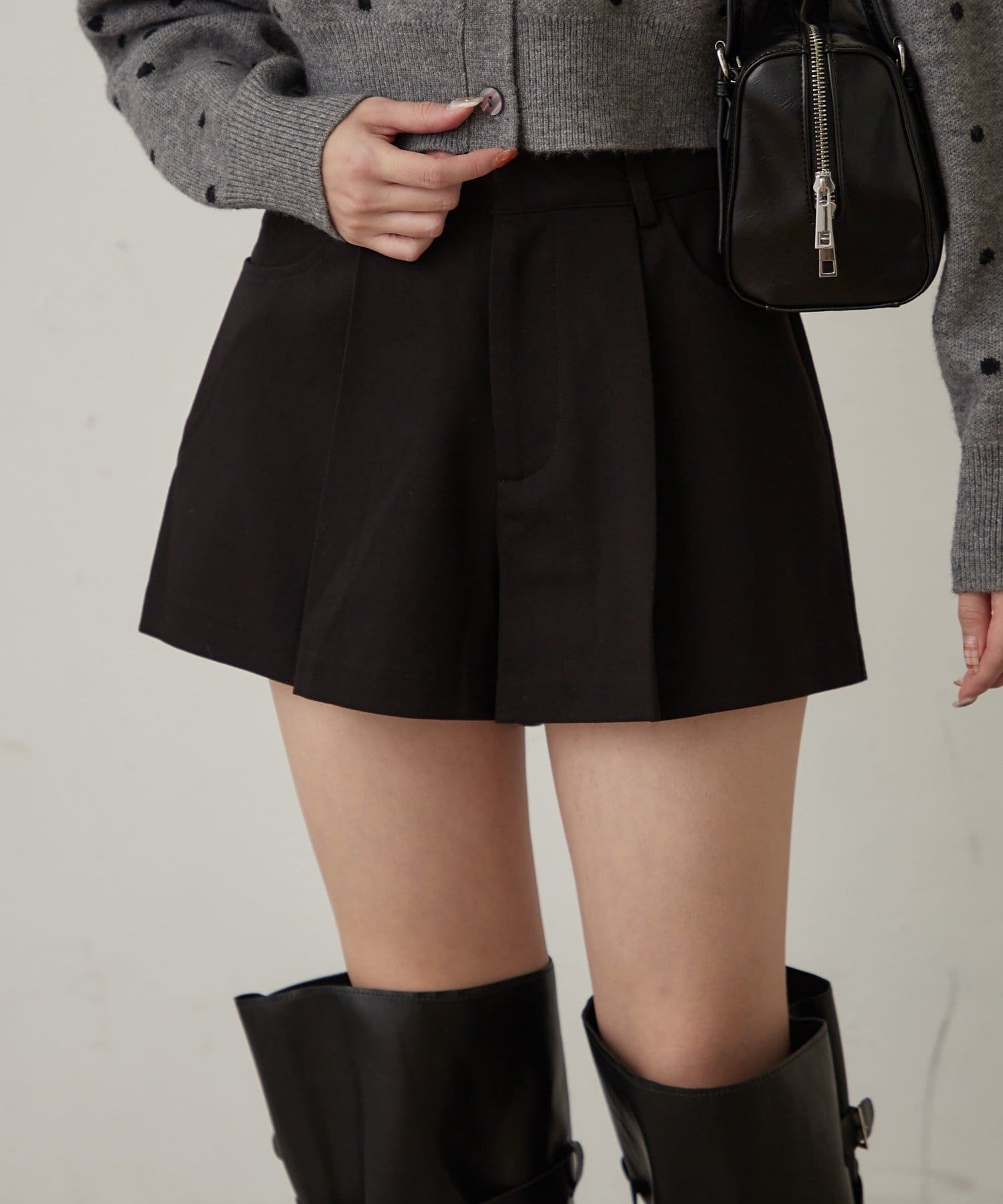 mline(エムライン) [mline]タックショートパンツ