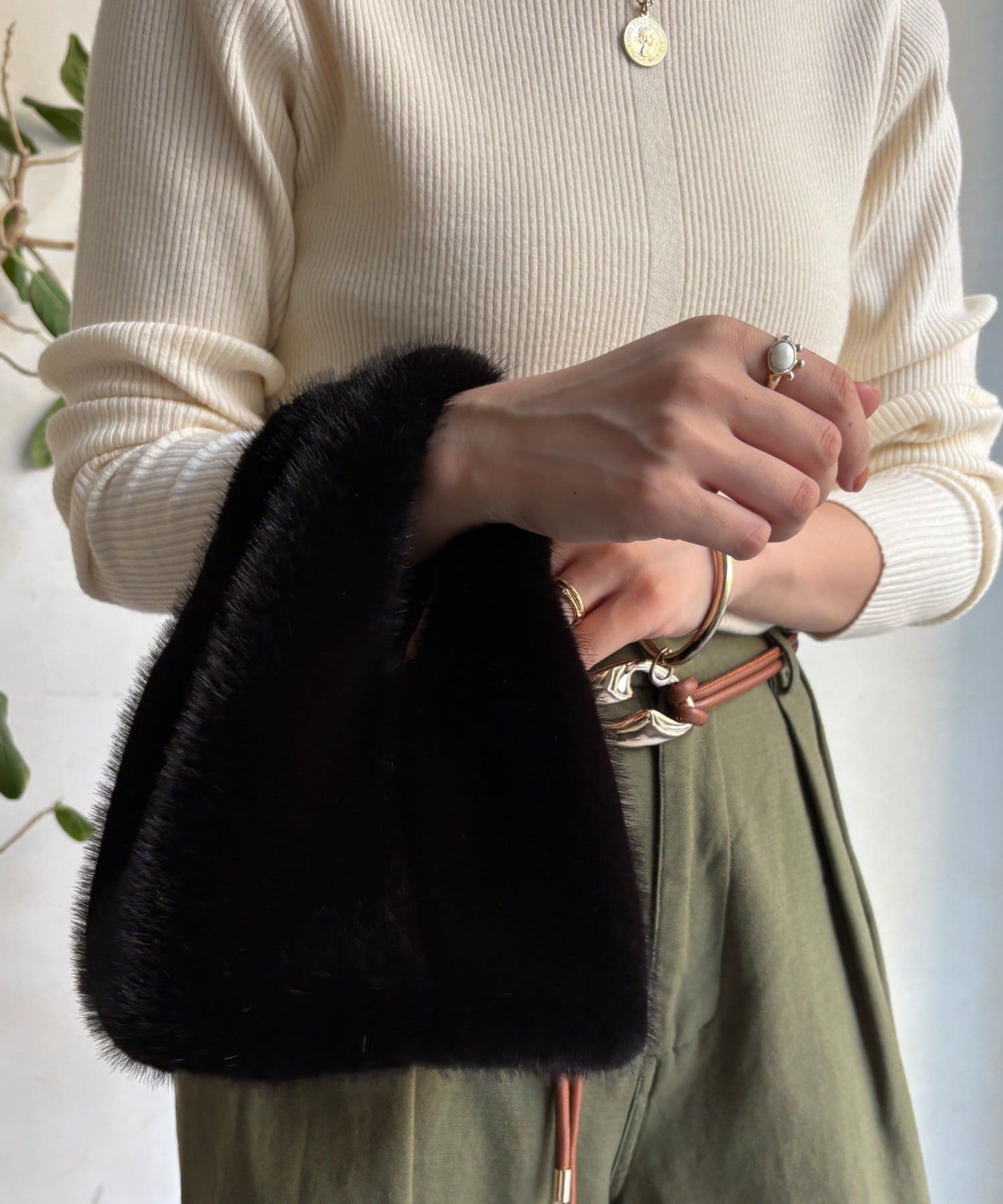 DOUDOU(ドゥドゥ) 【WEB限定】ファーバッグ