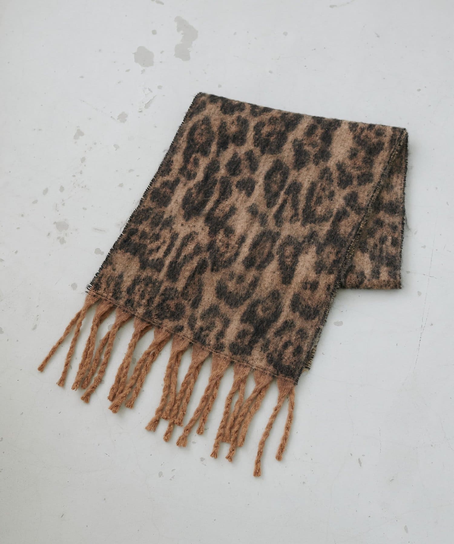 DISCOAT(ディスコート) 【ユニセックス】アニマル柄マフラー