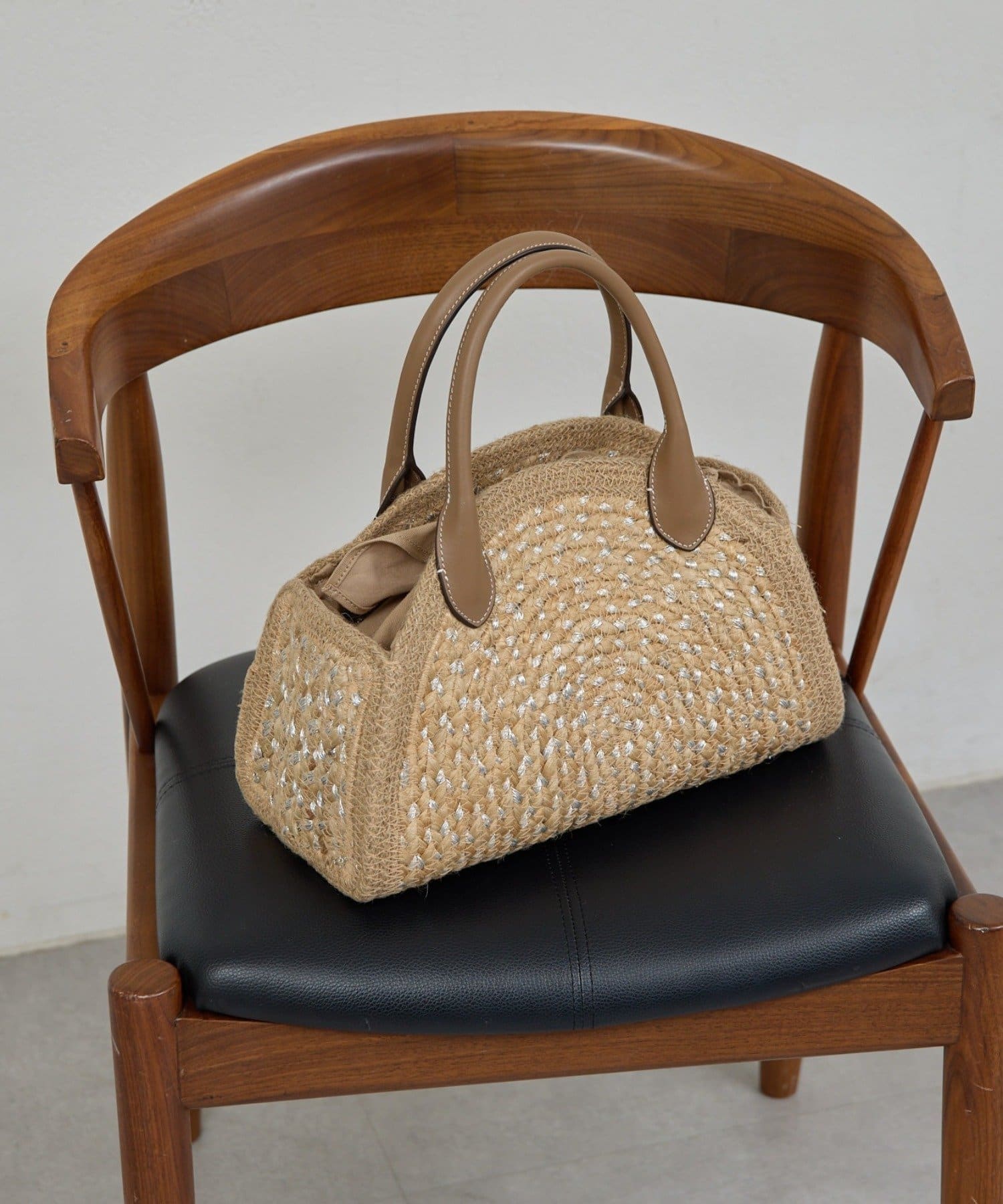 GALLARDAGALANTE(ガリャルダガランテ) 【近日予約開始】【Jhuri Shate】ハーフサークルバッグ／S